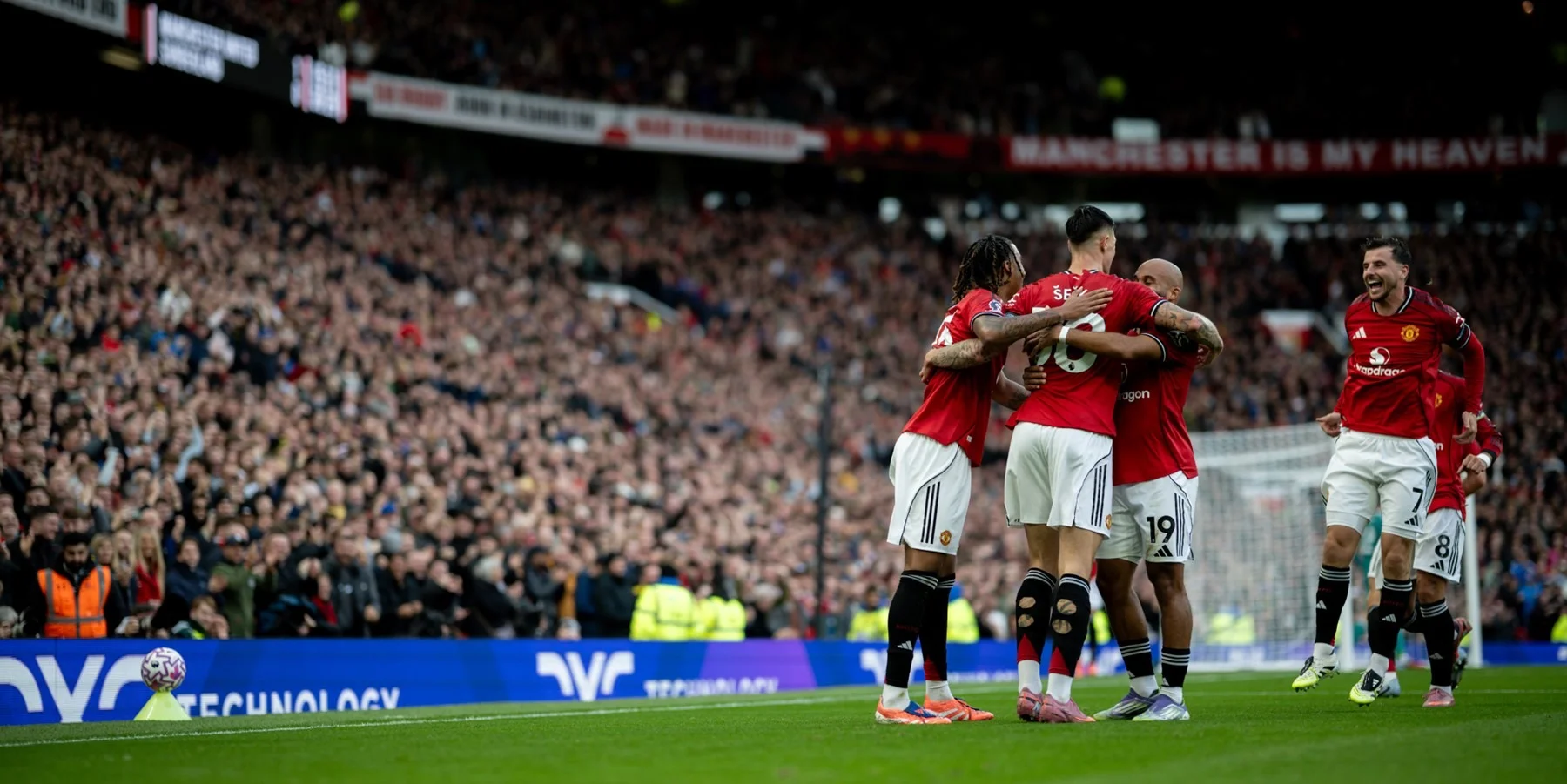Why Sunderland’s penalty against Manchester United was overturned