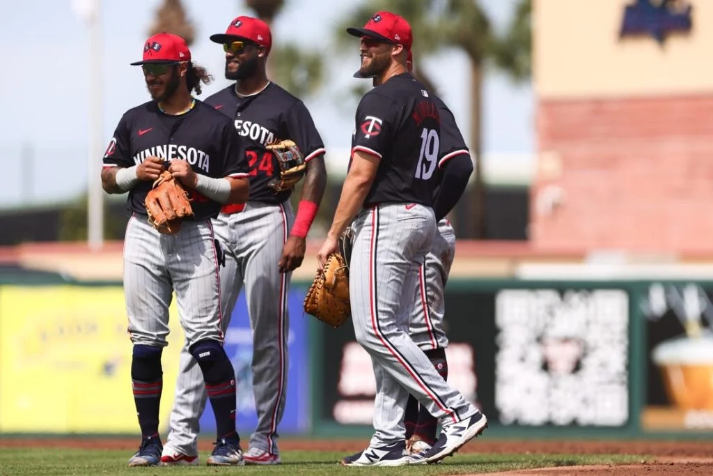 Spring training roundup: Niko Goodrum, Twins rally past Braves