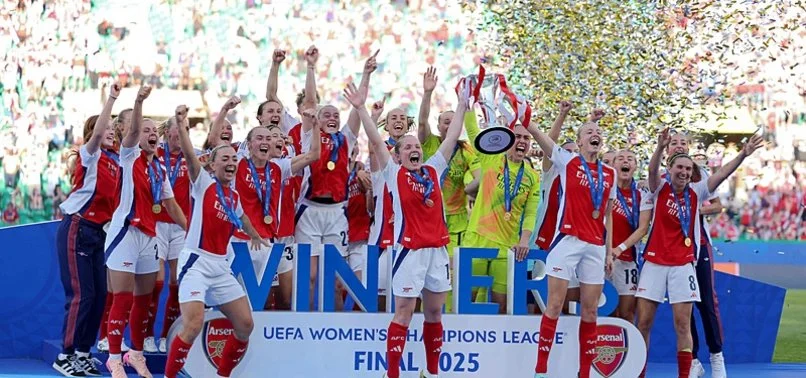Arsenal stun Barcelona to win 2025 UEFA Women’s Champions League title
