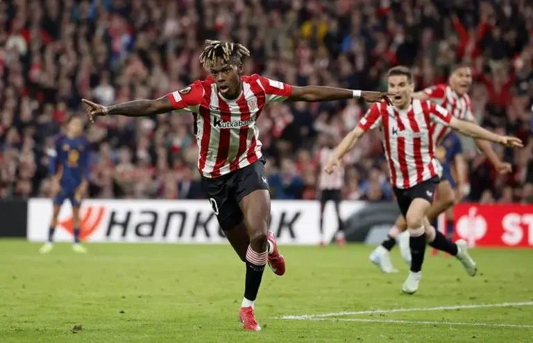 Athletic Bilbao 3-1 AS Roma (4-3 agg): Nico Williams stars as Athletic Club defeat 10-man Roma to book quarter-final spot
