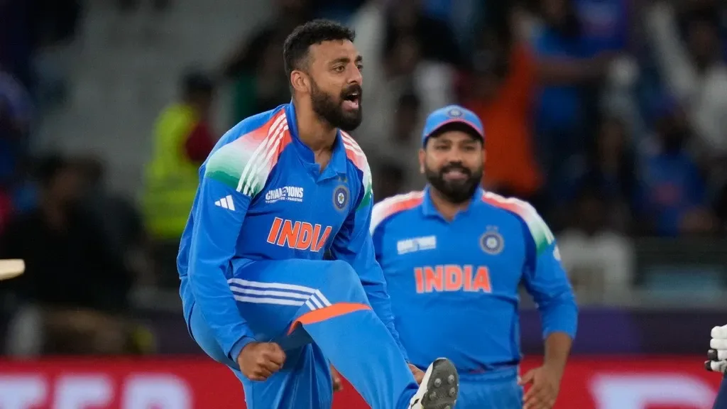 Chakravarthy spins India past New Zealand setting up semi-final clash with Australia