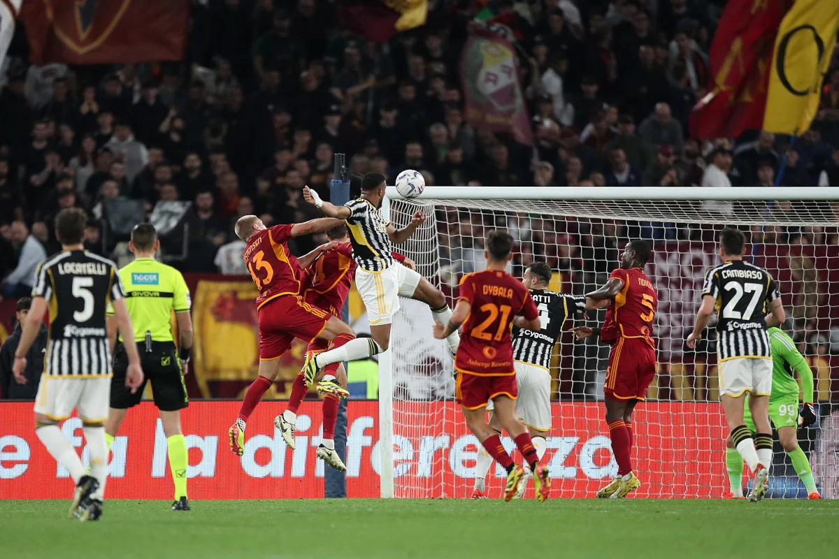 AS Roma 1-1 Juventus: Roma and Juventus play out entertaining draw as battle for Champions League football heats up