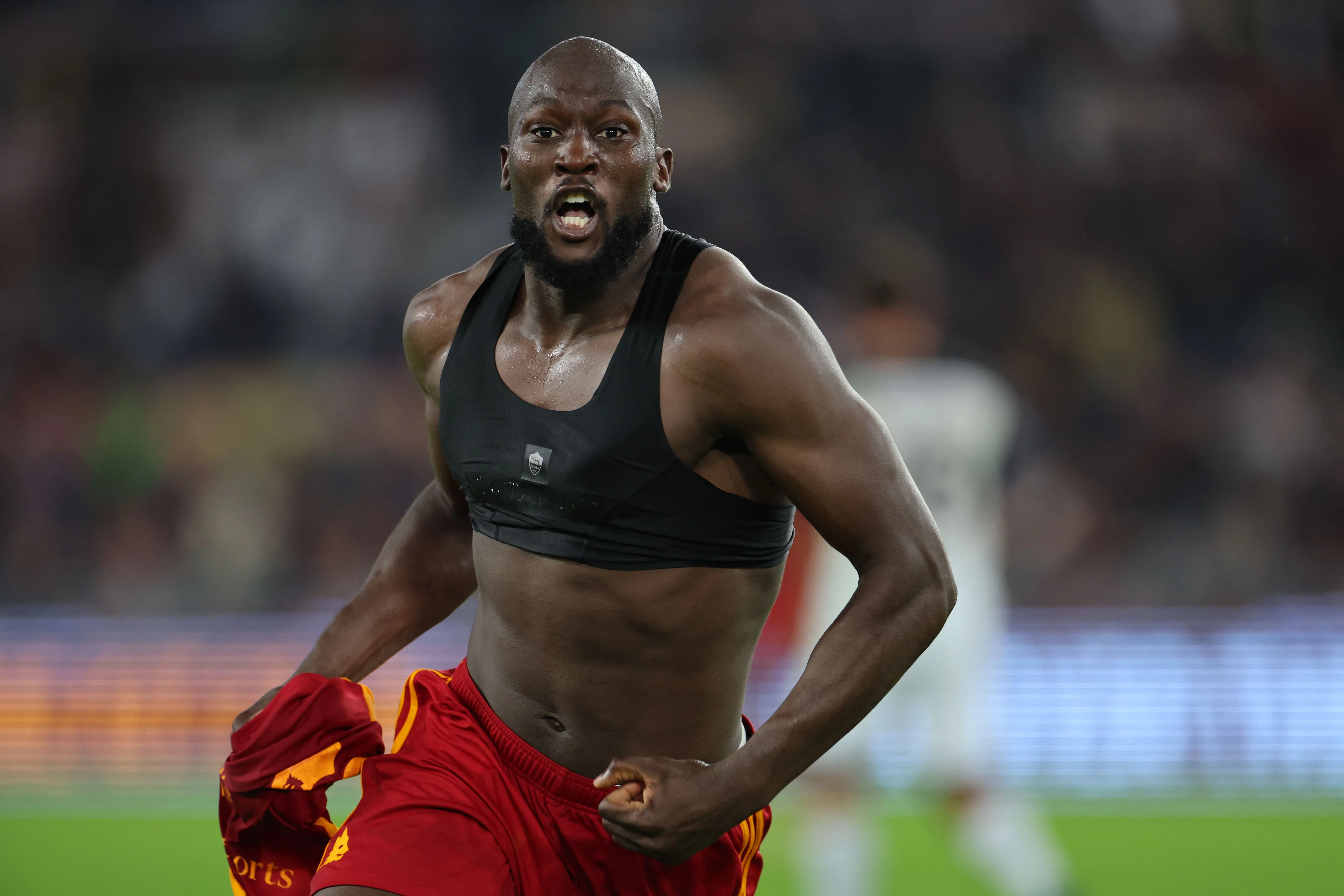 Roma 2-1 Lecce: Romelu Lukaku stars as Roma come from behind to defeat Lecce