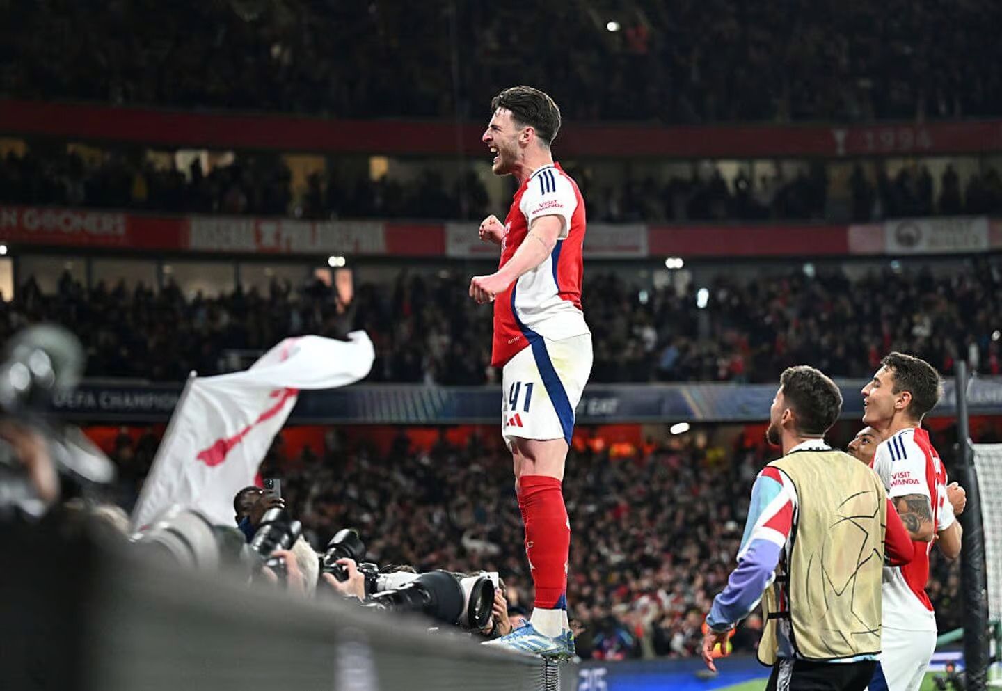 Arsenal 3-0 Real Madrid: Declan Rice Free-Kick Double Lights Up the Emirates