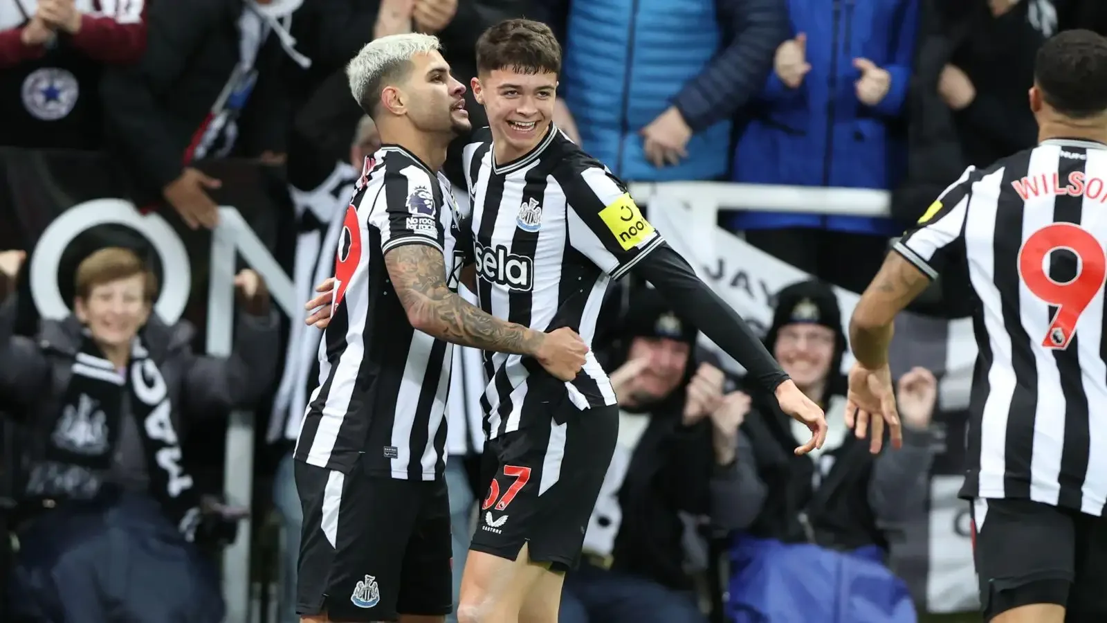 Newcastle 3-0 Fulham: Lewis Miley scores first goal for Magpies as they ease past 10-man Fulham