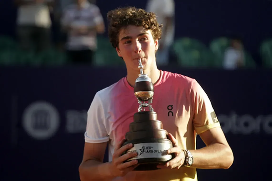 Fonseca defeats Cerundolo to claim maiden title at Argentina Open