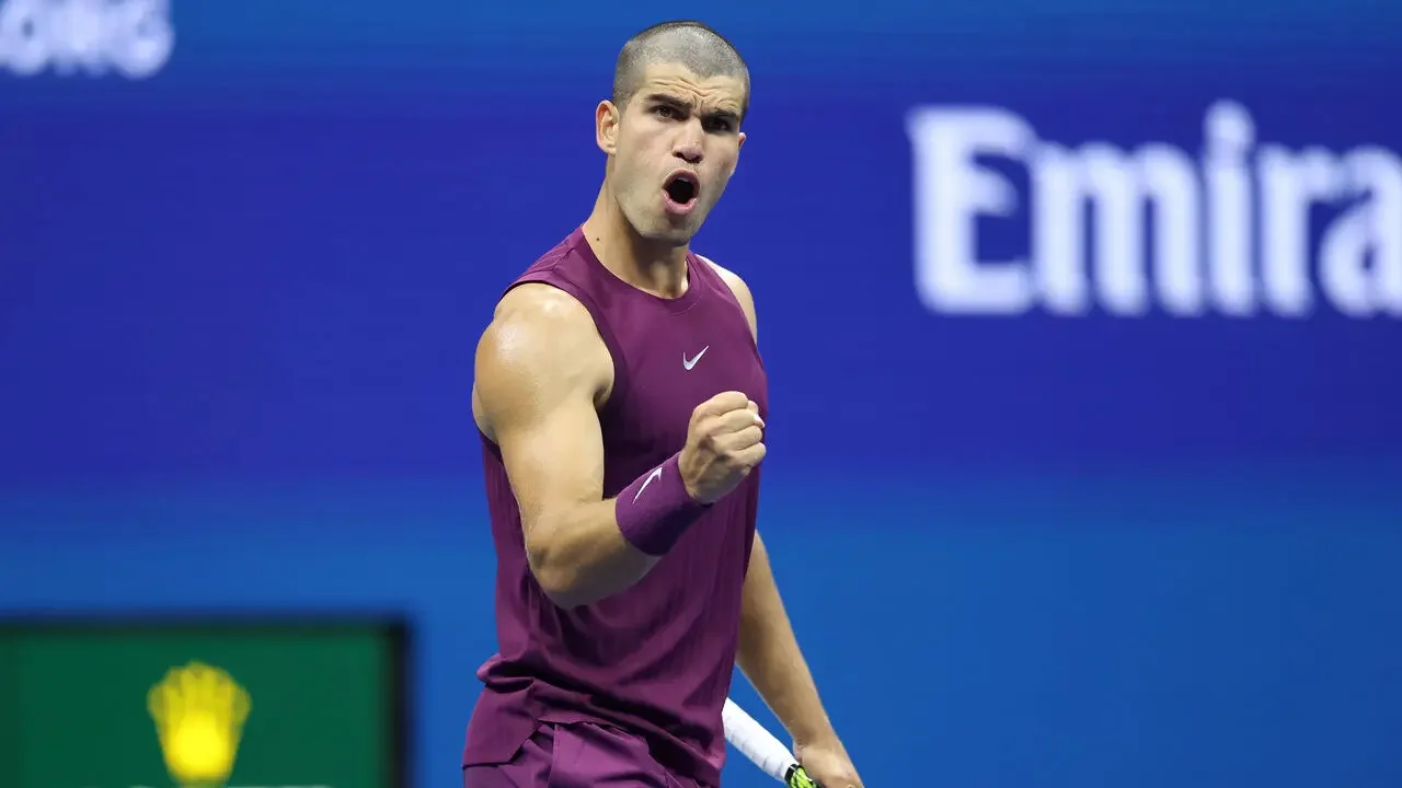 Alcaraz cruises into second round as Venus makes emotional US Open exit