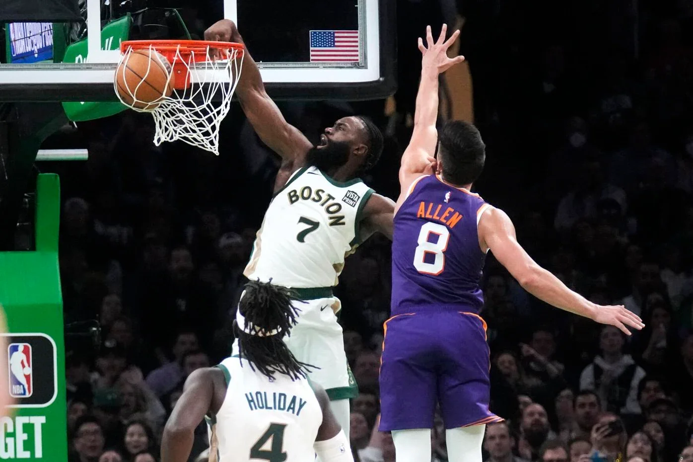 NBA roundup: Celtics blow past Suns as Thunder move back on top