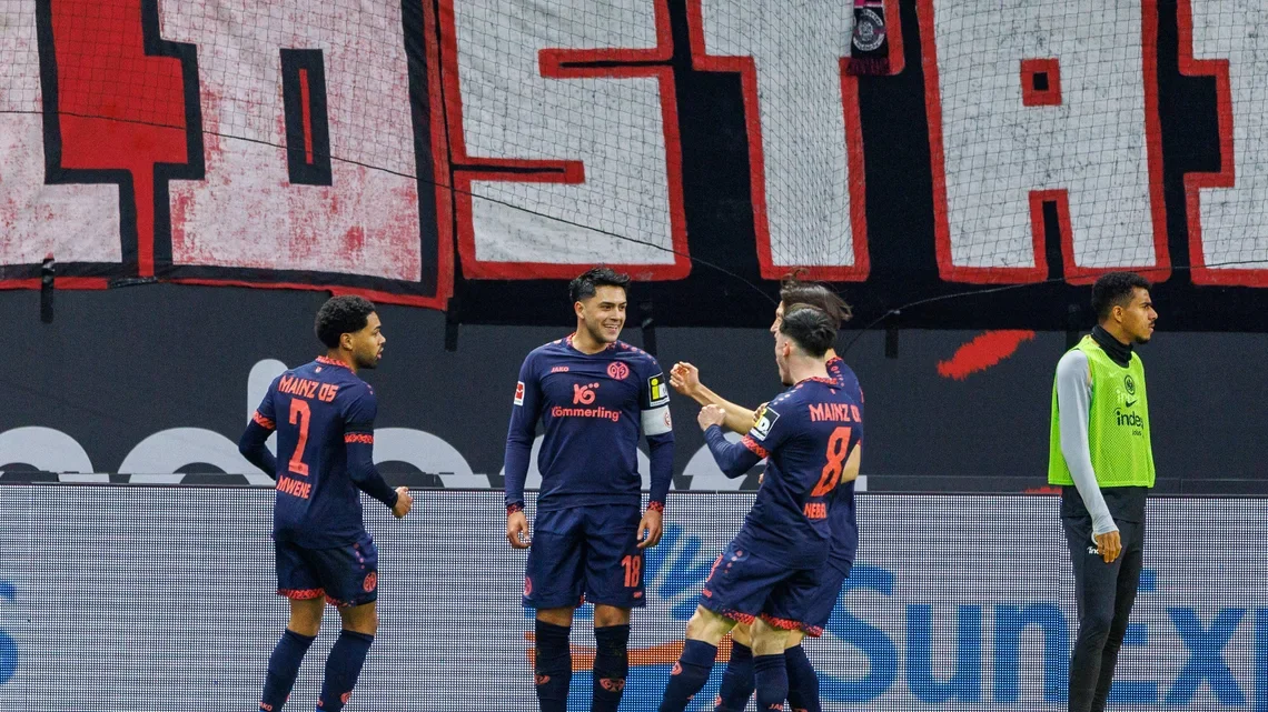 Eintracht Frankfurt 1-3 Maniz 05: 10-man visitors pull off stunning victory to end Frankfurt's unbeaten home run