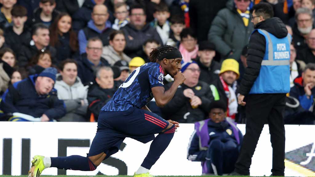 Madueke inspires Arsenal rout as Gunners move seven points clear at the top