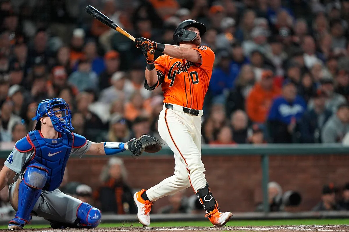 MLB roundup: Giants beat Dodgers after mourning Orlando Cepeda