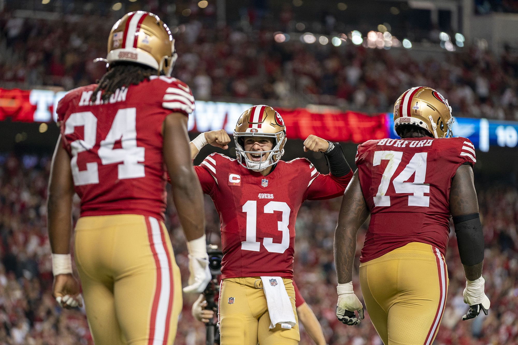 NFL roundup: 49ers and Cowboys cruise to victory