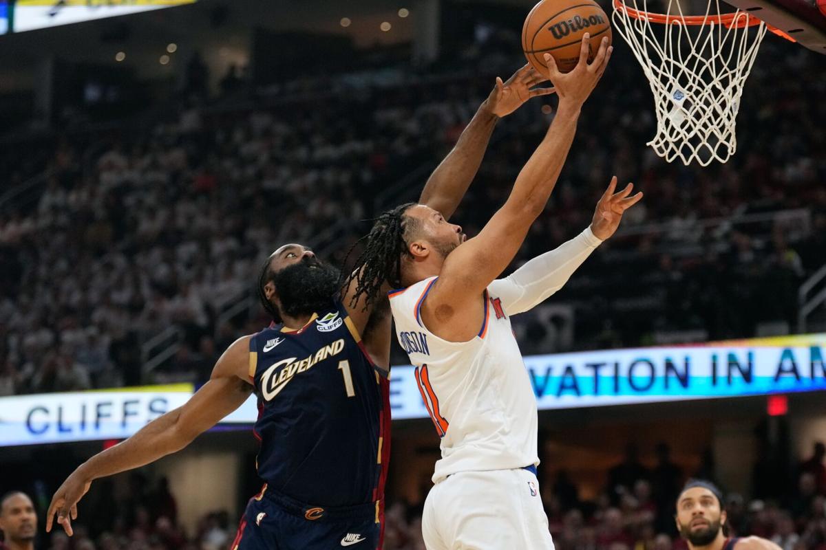 Knicks edge closer to NBA finals after 121-108 win over Cleveland