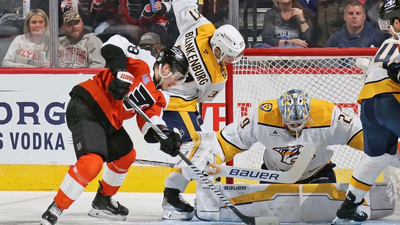 NHL roundup: Flyers extend win streak under Shaw, Devils and Flames prevail in shootouts