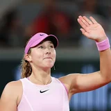 Andreeva ends Cîrstea’s Roland Garros run, sets up semifinal clash with Kostyuk