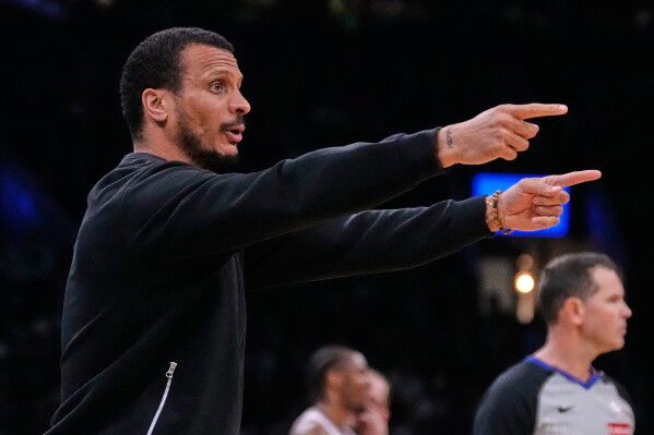 Joe Mazzulla wins NBA Coach of the Year