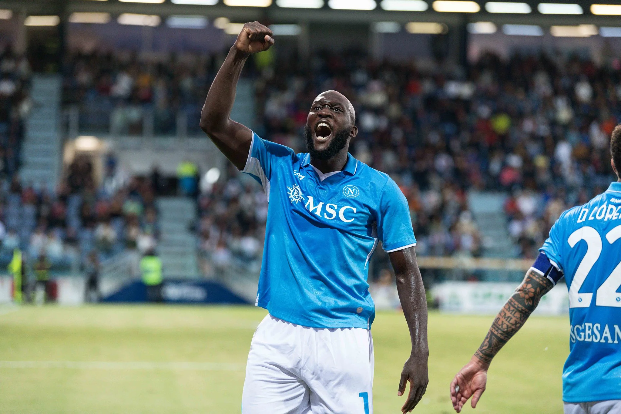 Conte hails Lukaku as essential to Napoli's hopes after Cagliari win