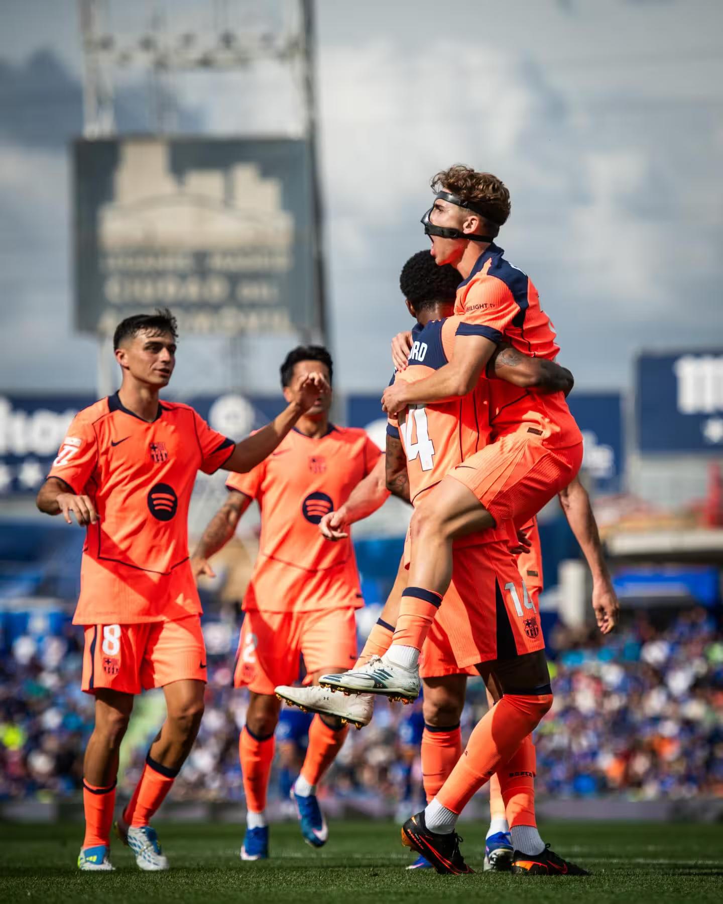 Barcelona edges closer to La Liga title with 2-0 win over Getafe