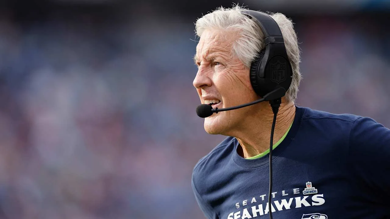 Chicago Bears turn their attention to Pete Carroll for vacant head coach position