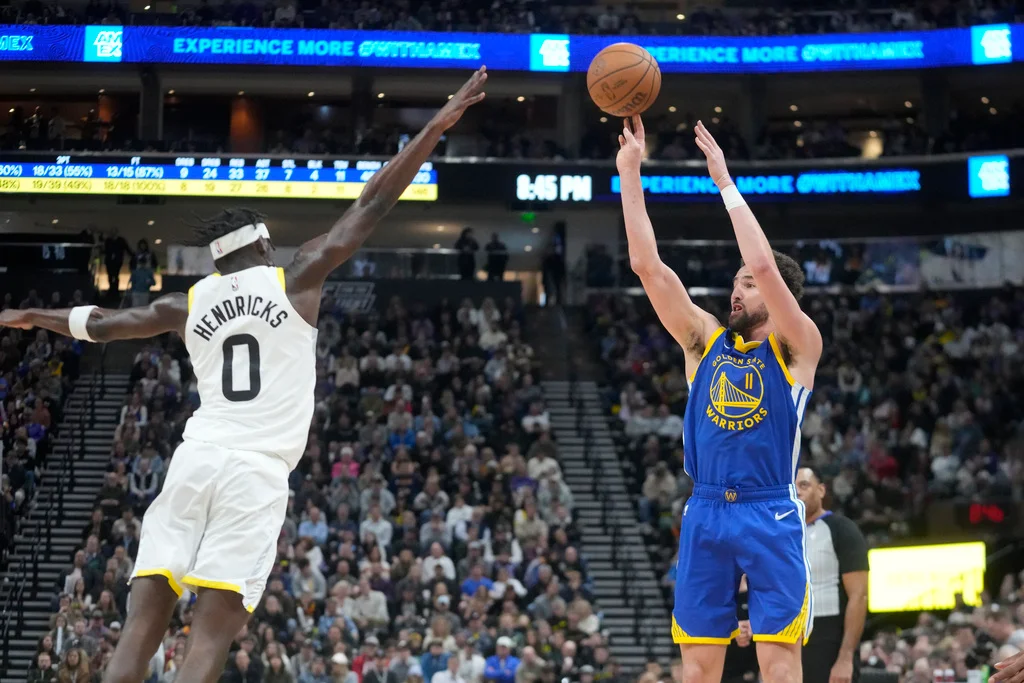 NBA roundup: Thompson comes off bench to fuel Warriors win over Jazz