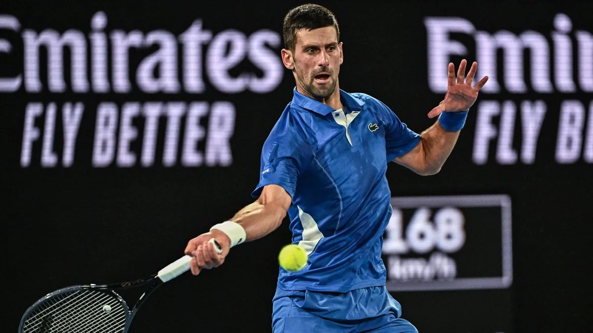 Novak Djokovic glides past Etcheverry into last 16 at Australian Open