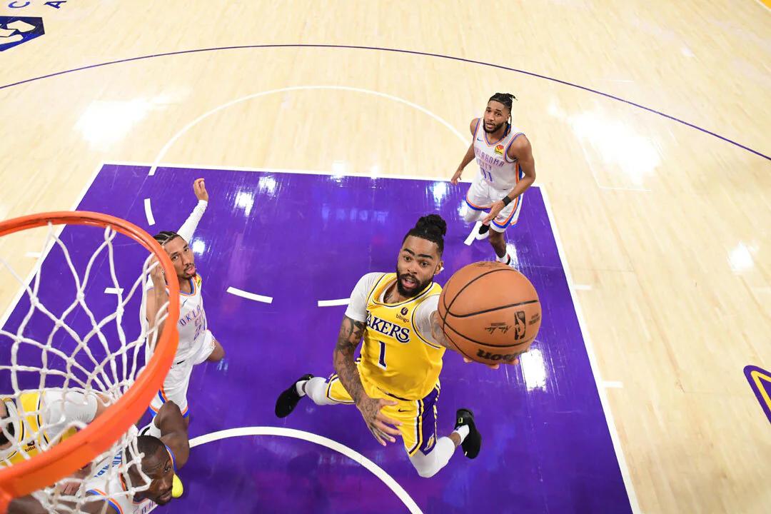 NBA roundup: Lakers slow down Thunder, Lillard helps Bucks sink Clippers