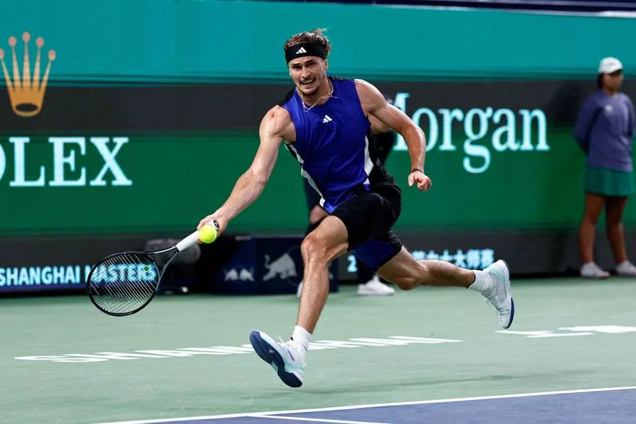 Grigor Dimitrov Exits Vienna, Tsitsipas and Rune Advance in Basel