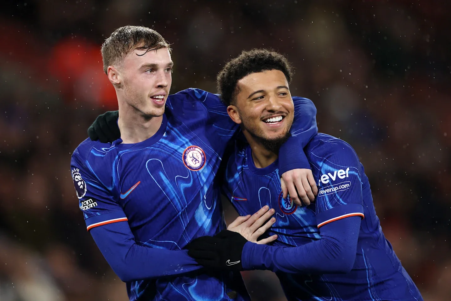 Southampton 1-5 Chelsea: Five-star Blues thrash 10-man Saints to reclaim second spot