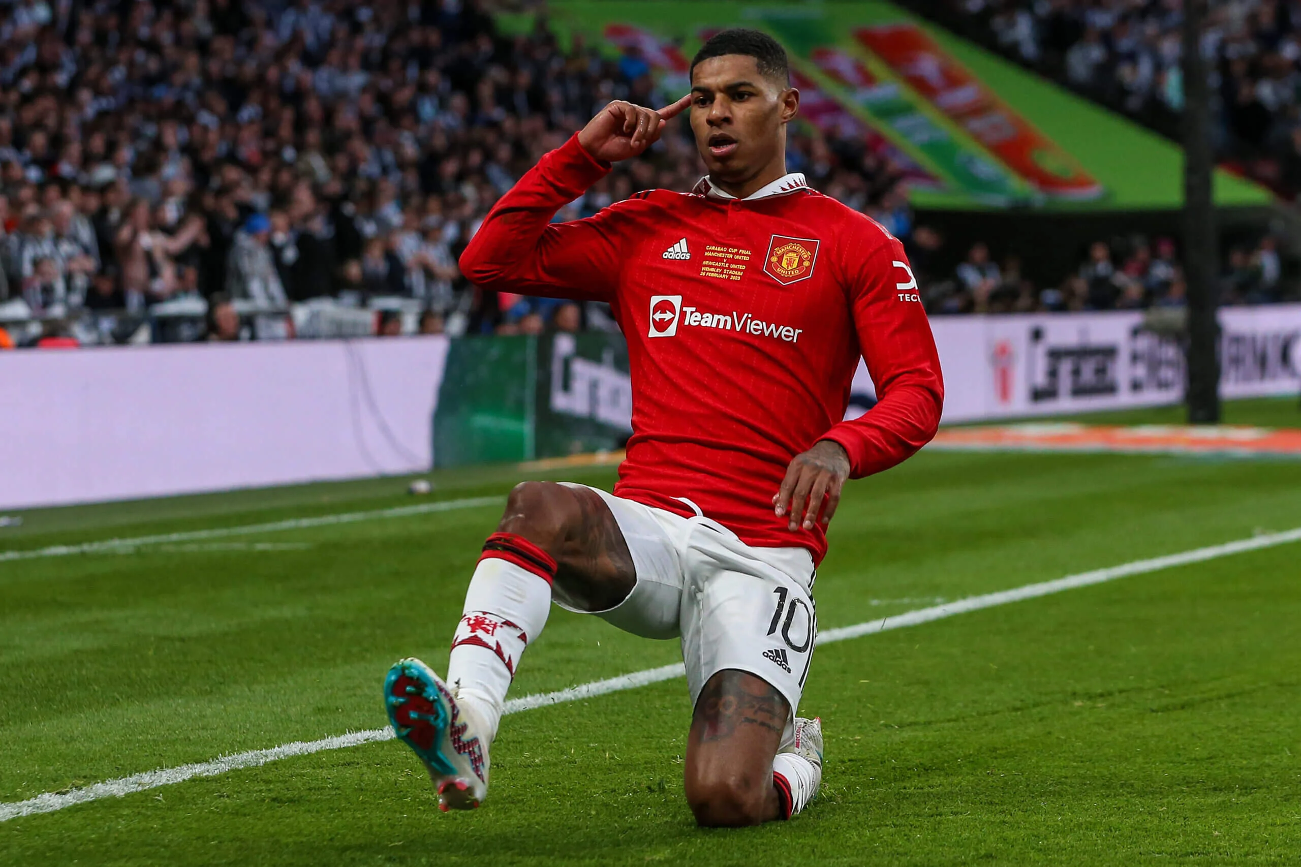 Marcus Rashford joins Barcelona on loan from Manchester United