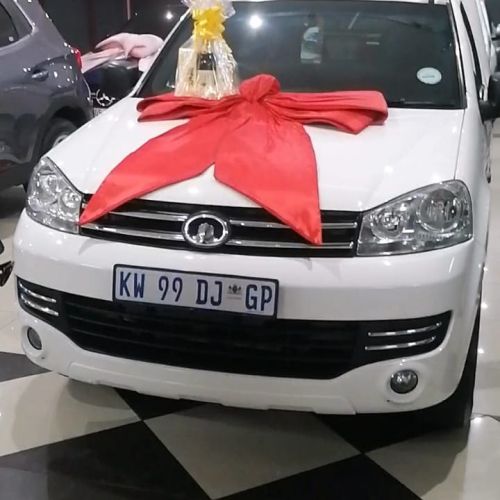 Romeo Signs branded delivery vehicle.