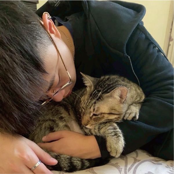 王証弘