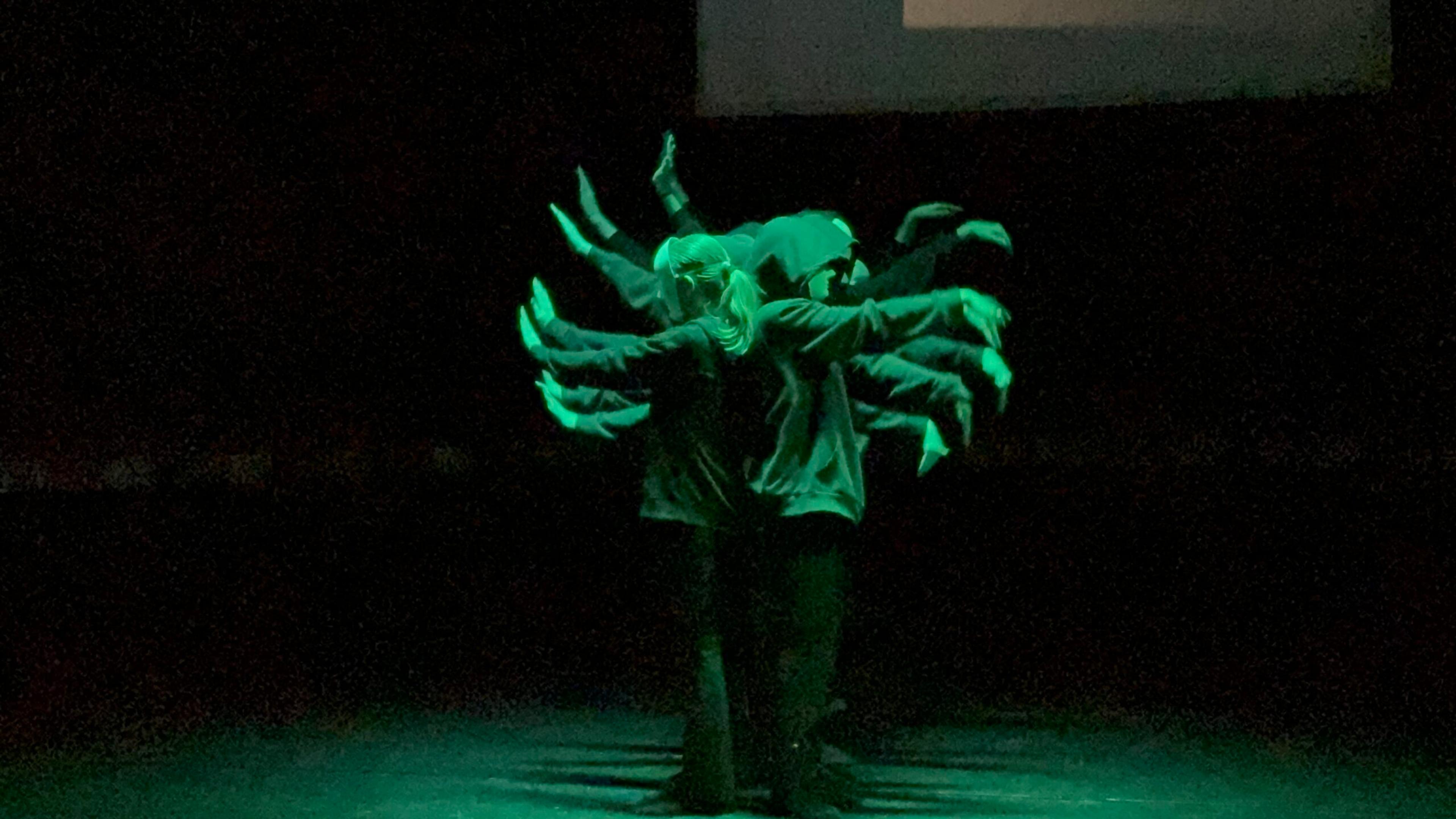Bild från föreställningen Kafkas monster