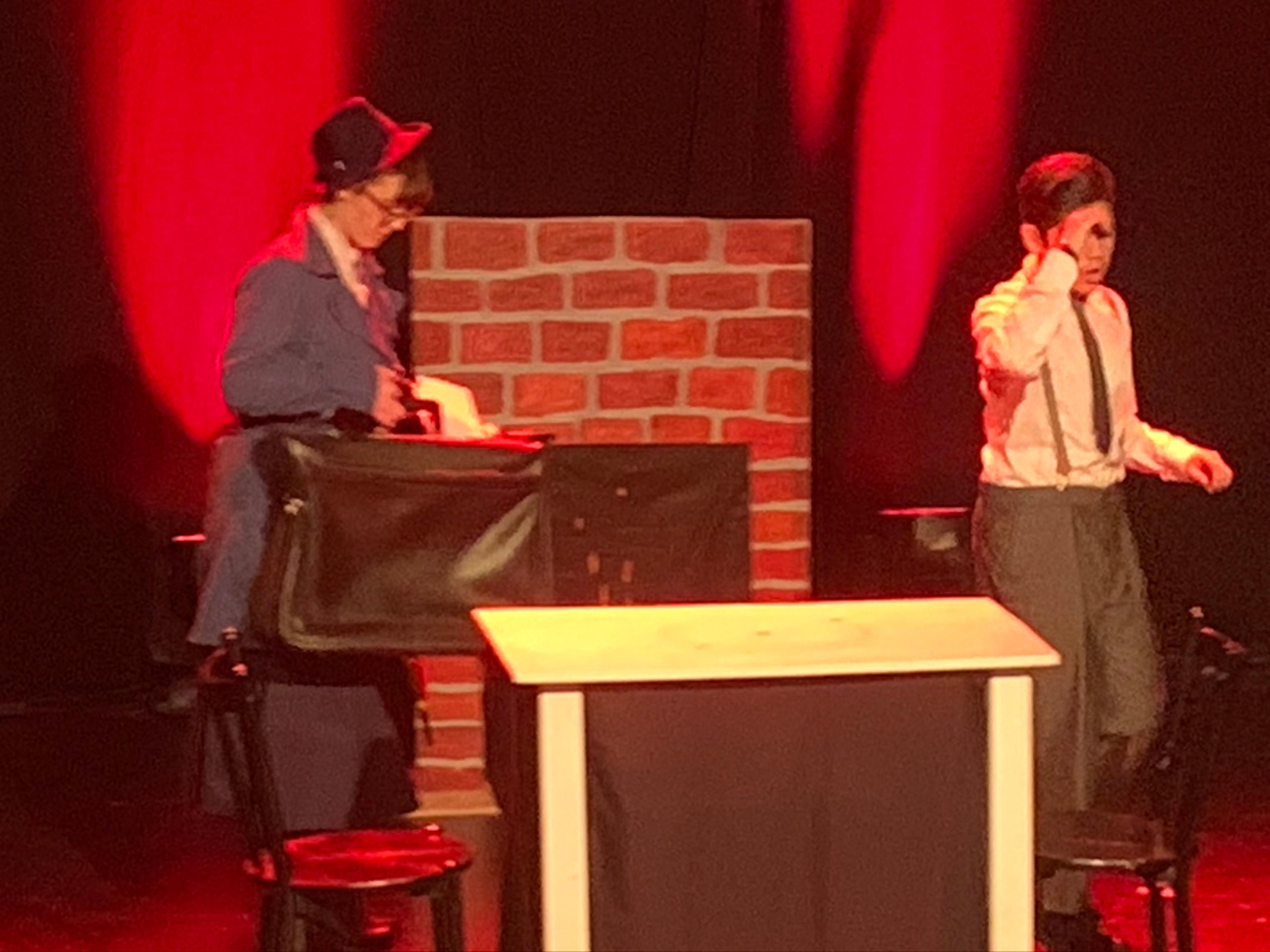 Bild från föreställningen Mary Poppins