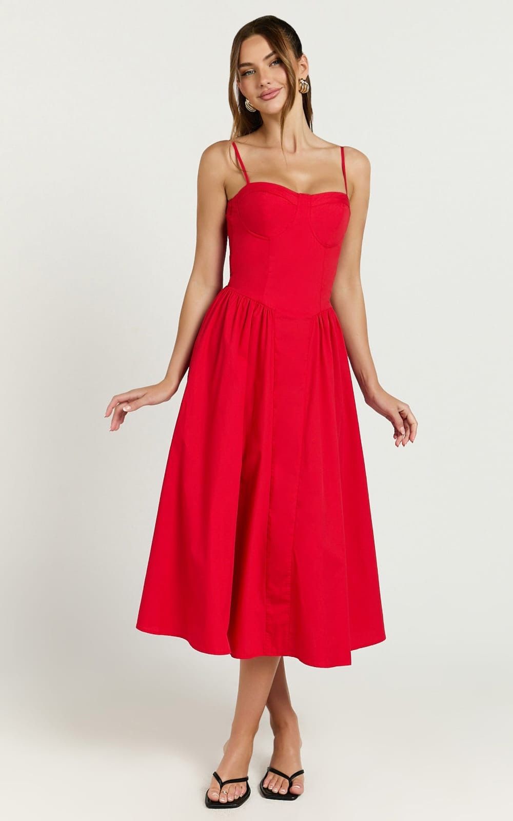 Vestido largo con tirantes delgados