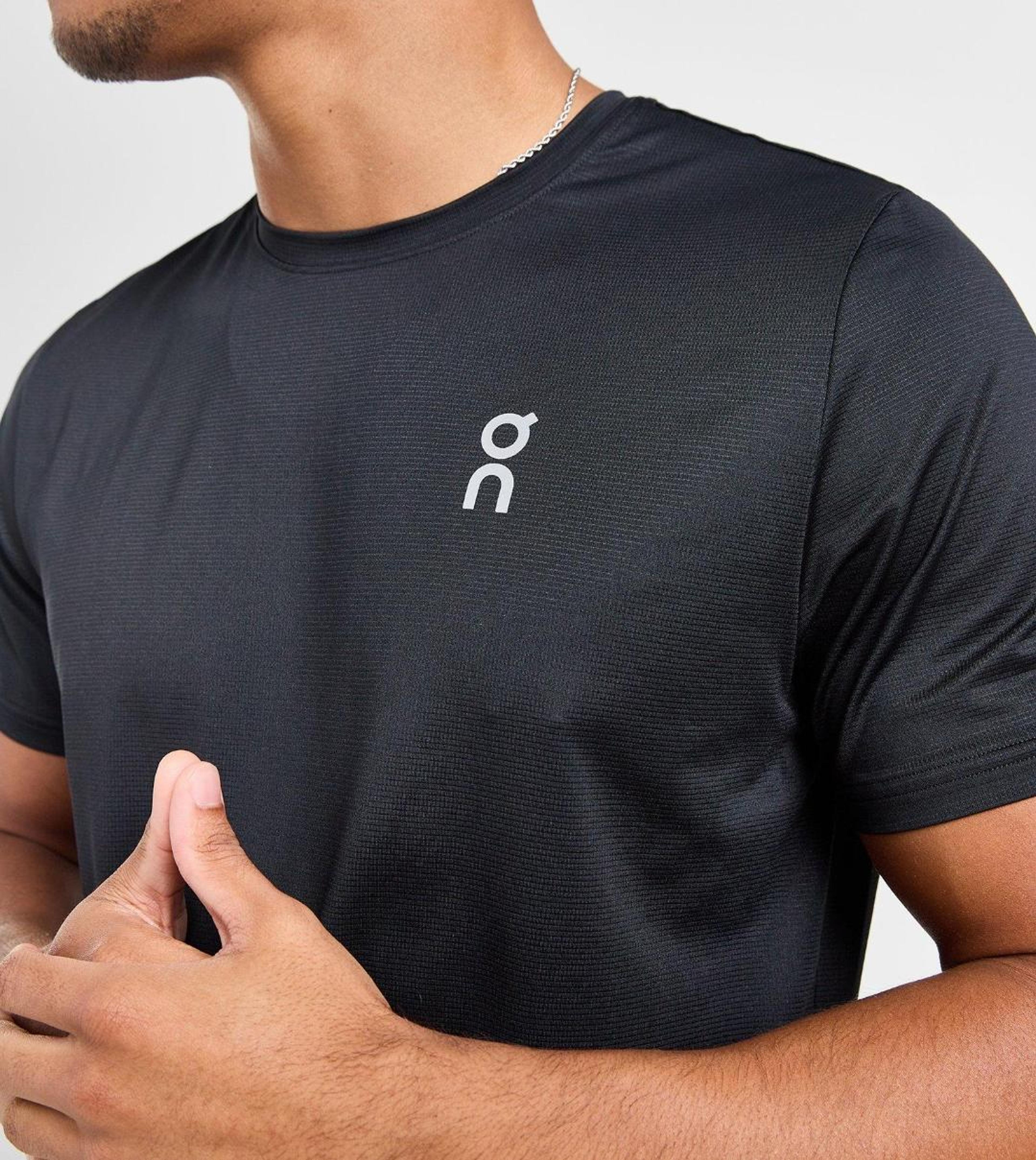 Camiseta deportiva 