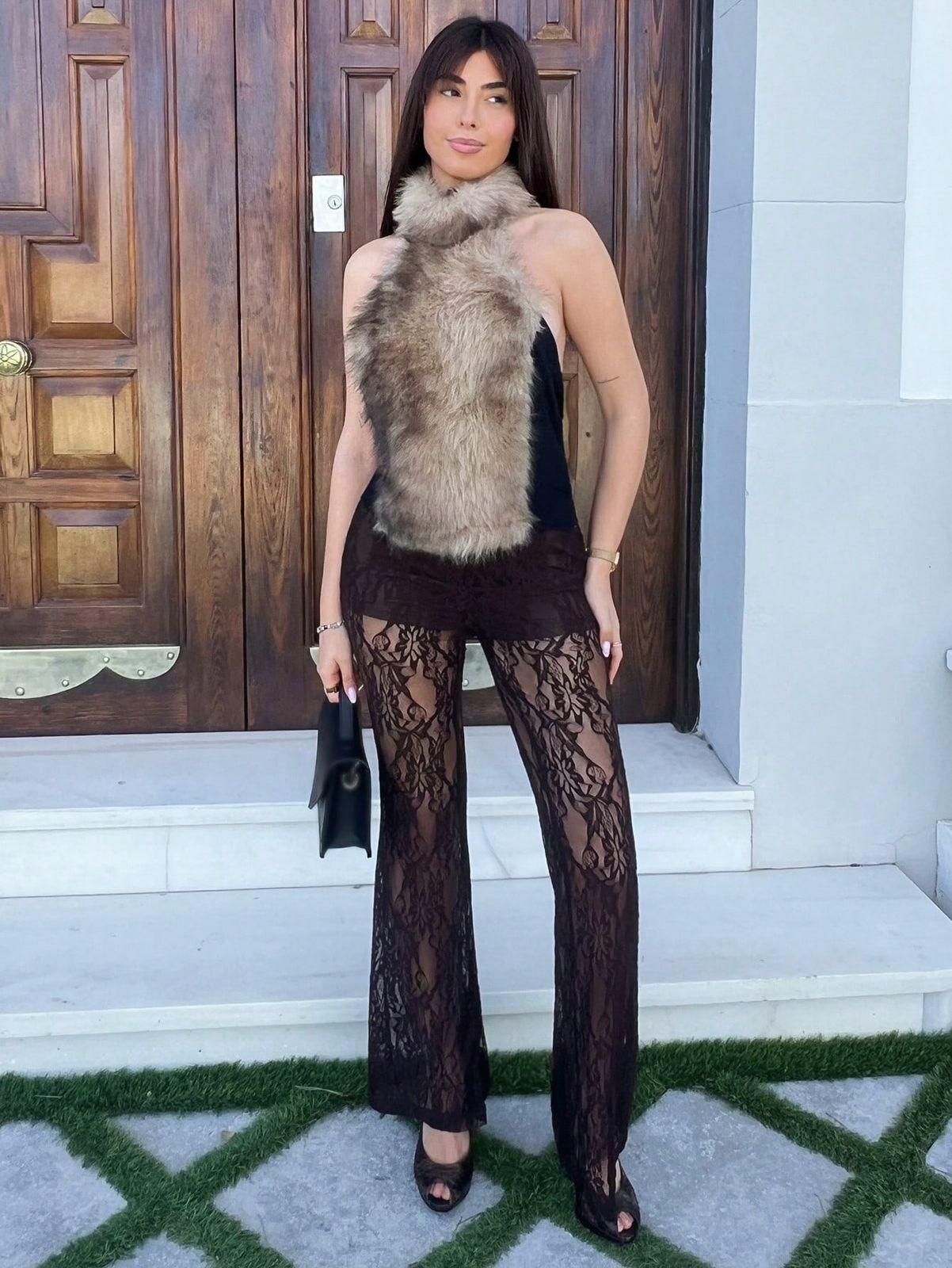 Pantalon acampanado de encaje