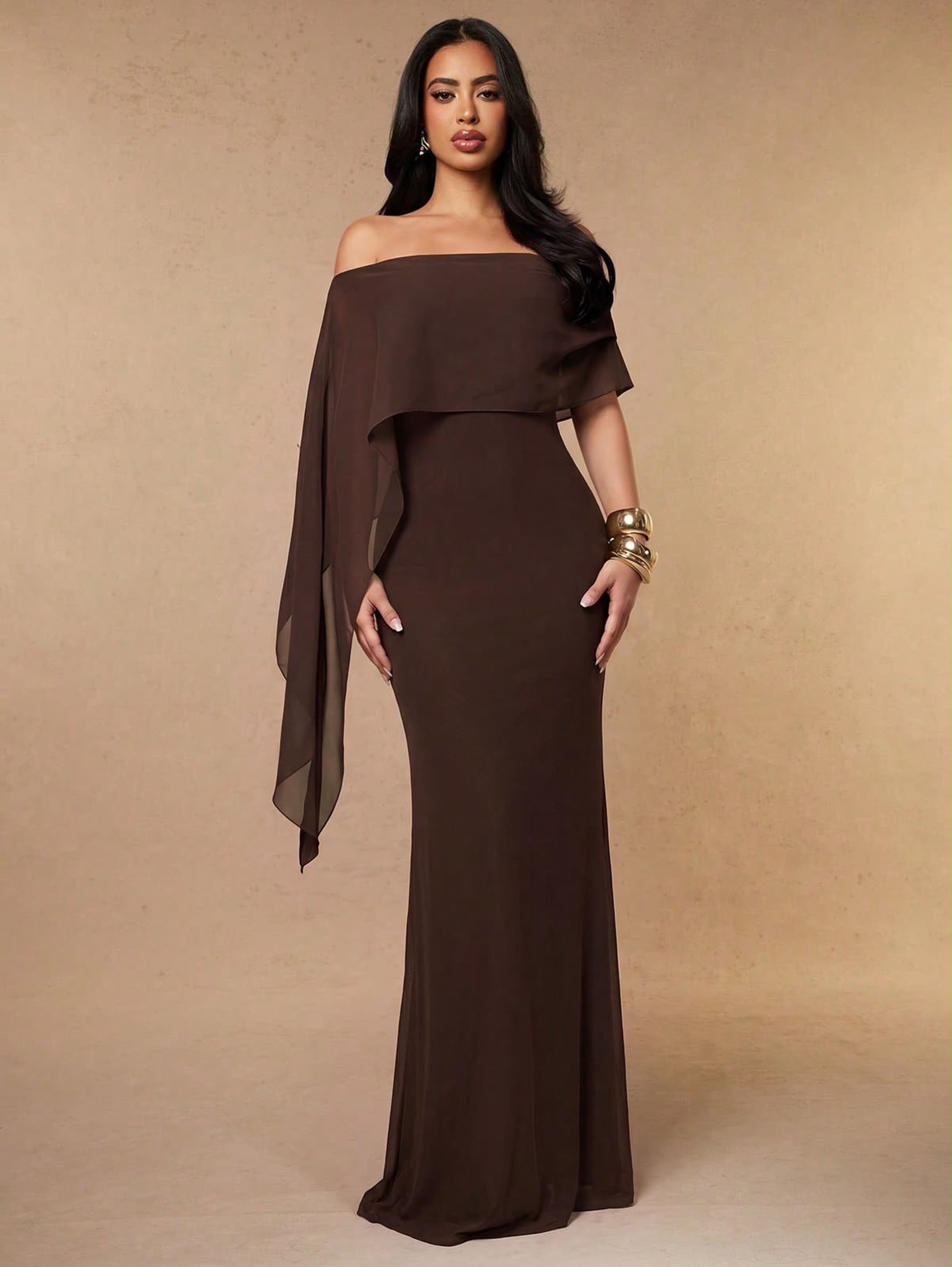 Casual dress with flay on the sleeves