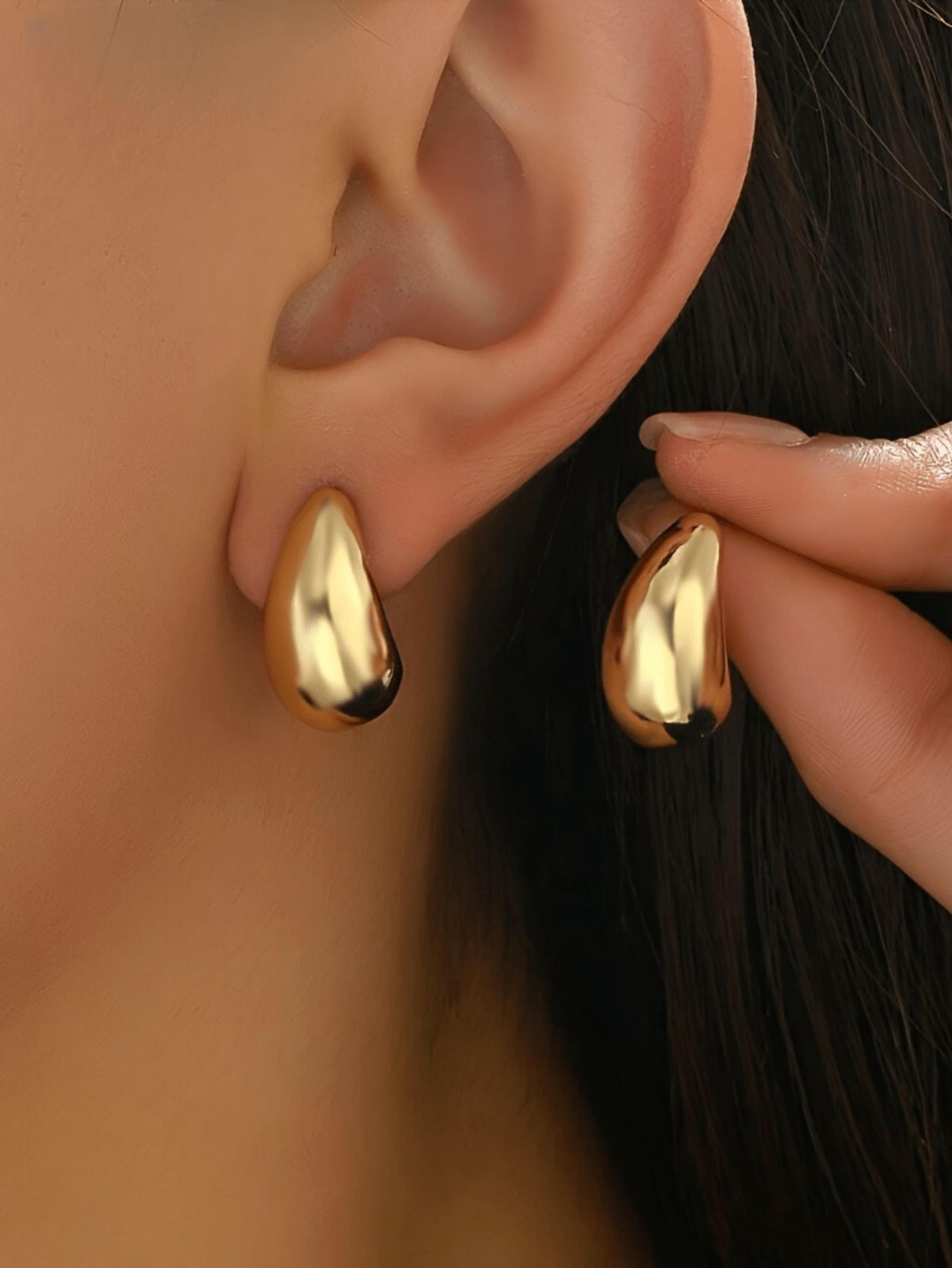 Aretes dorados 