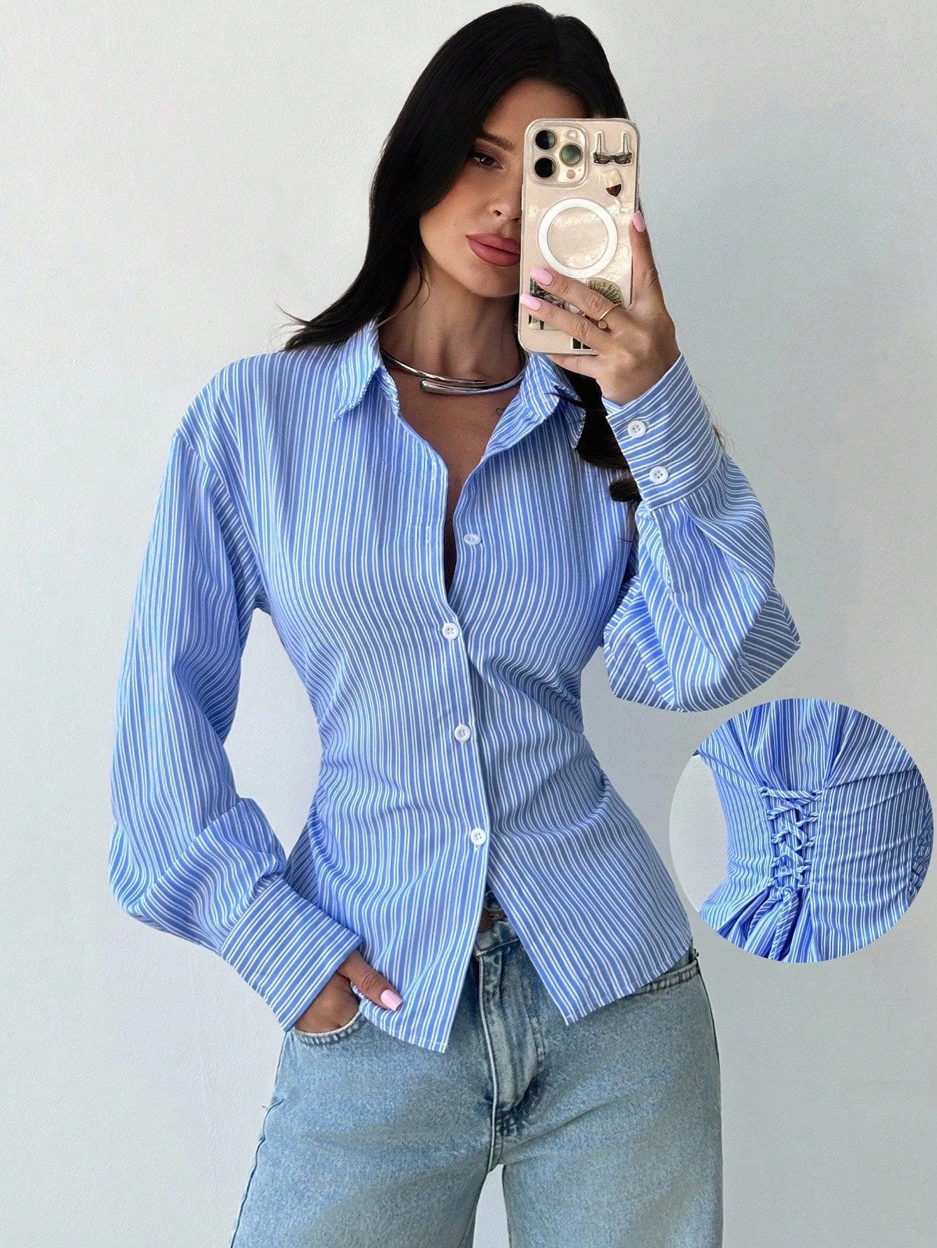 Long-sleeved shirt fit at the back