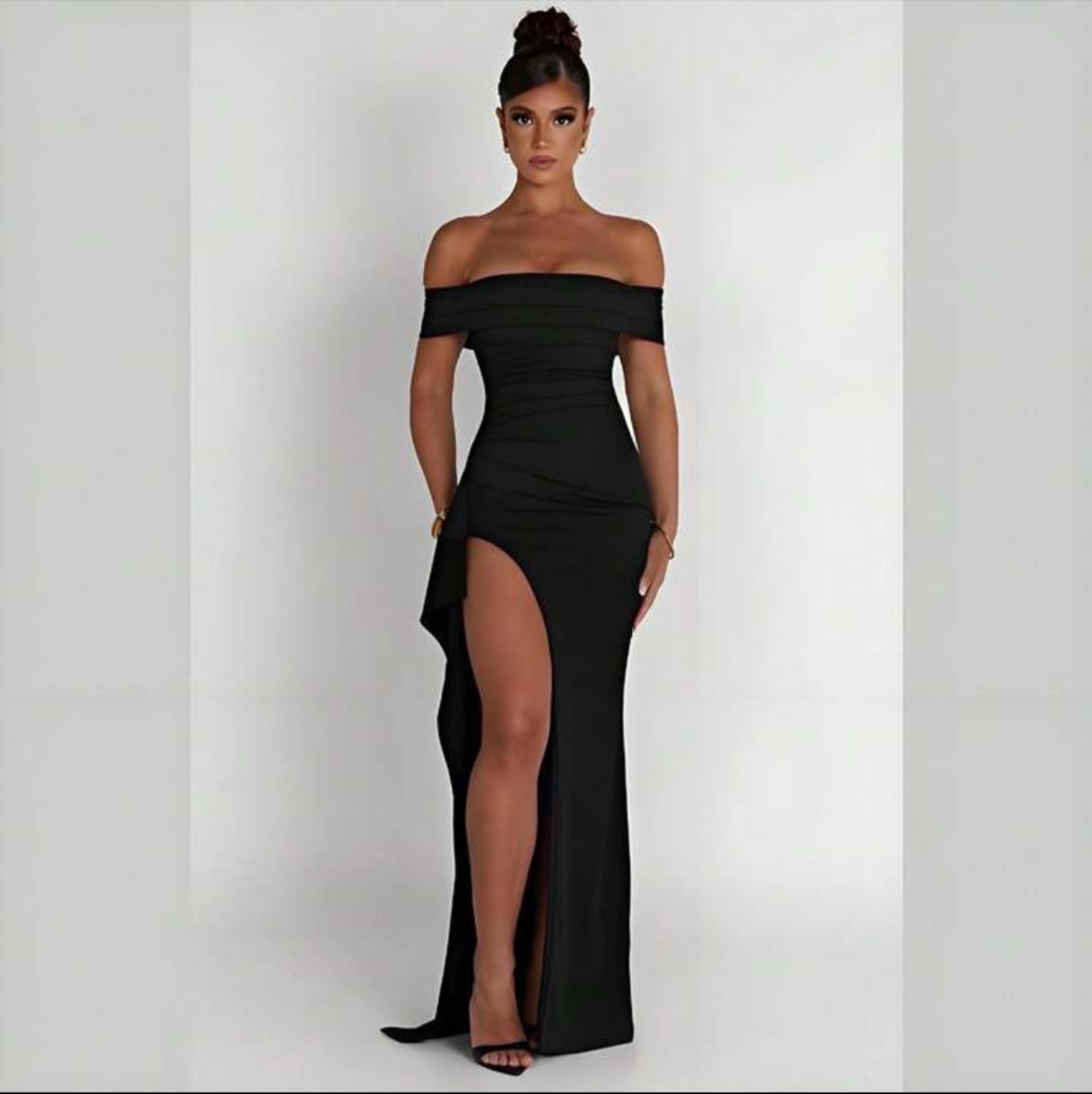 Elegant dress with open leg view 3