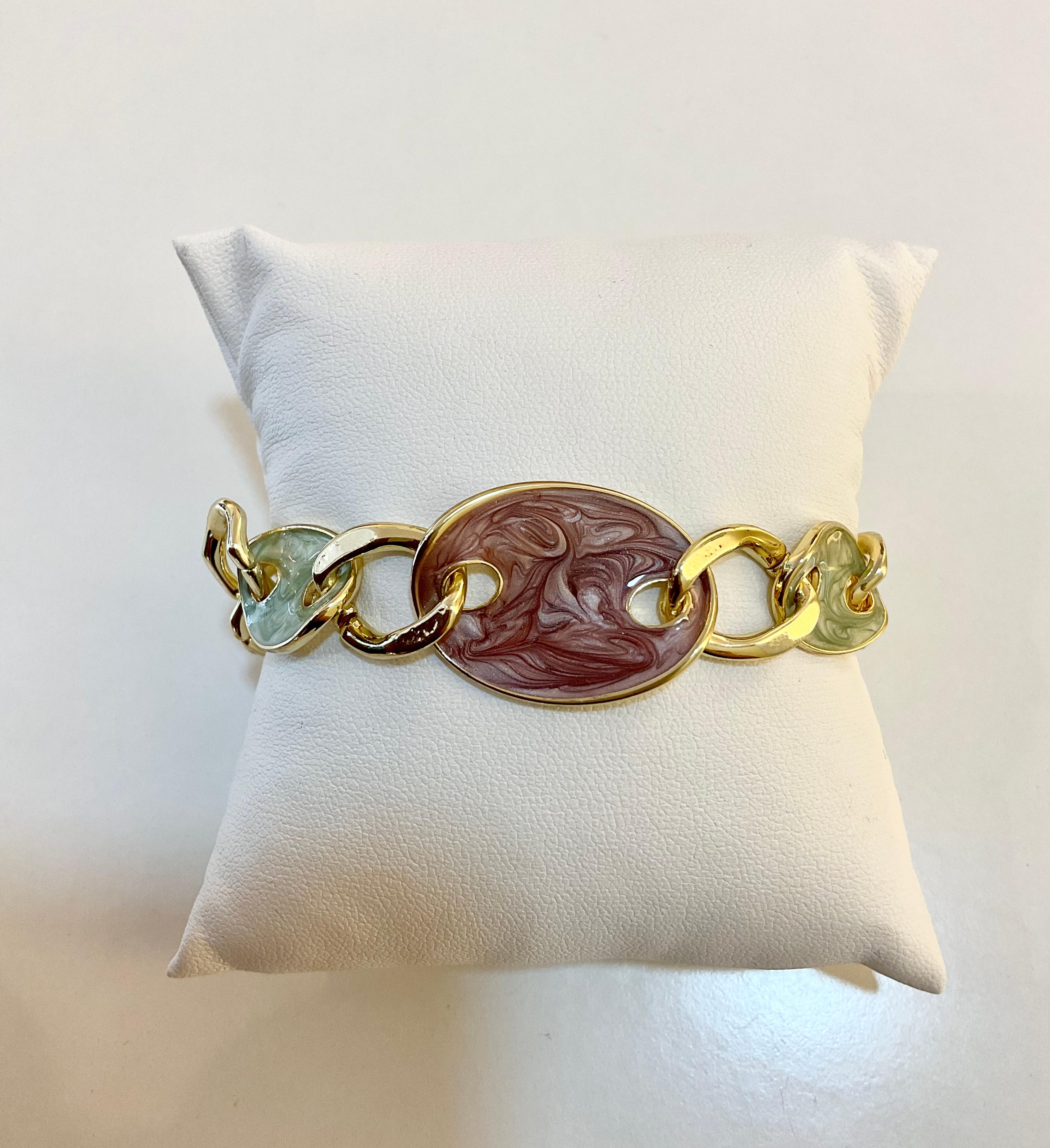 Pulsera de eslabones dorados  
