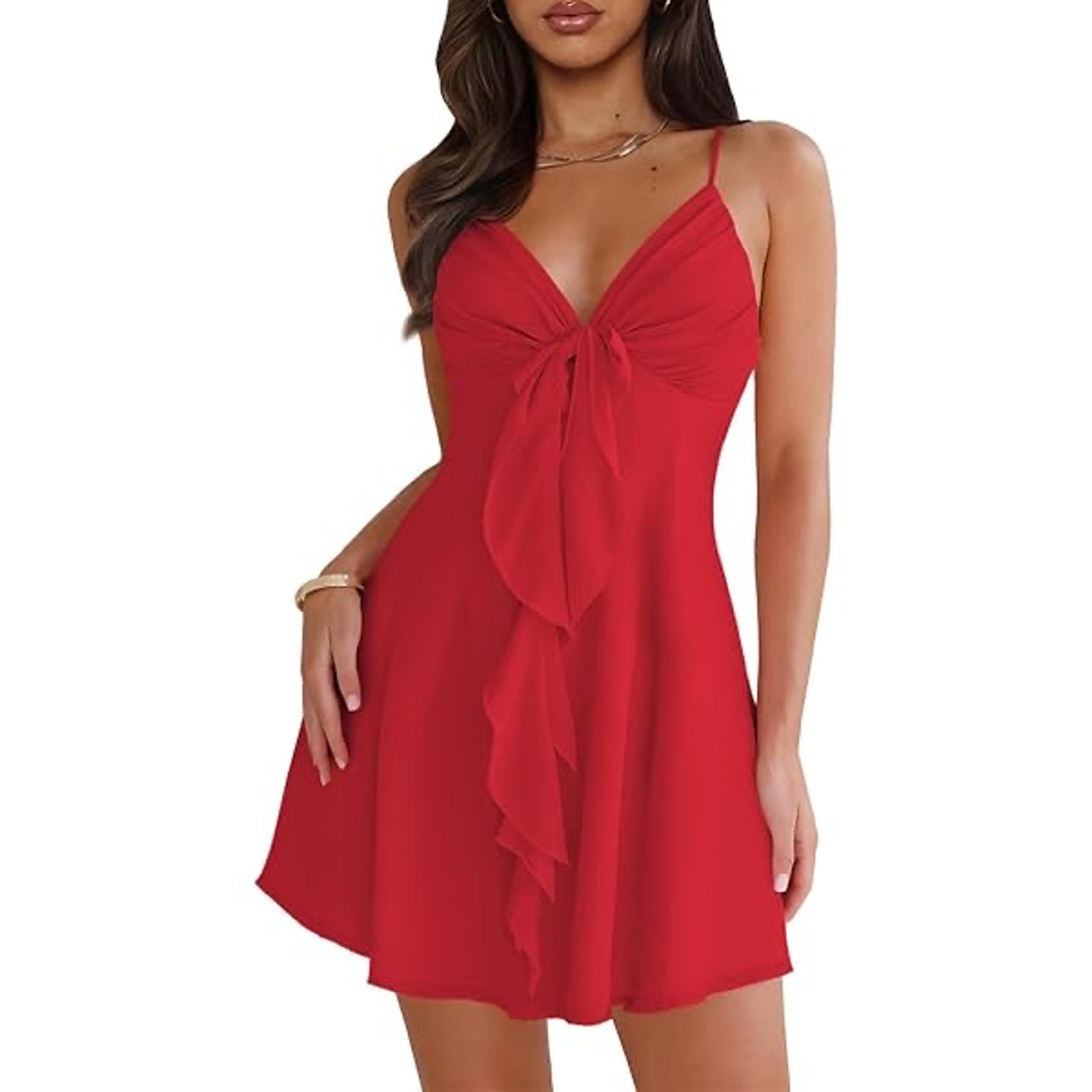Short dress with a low neckline