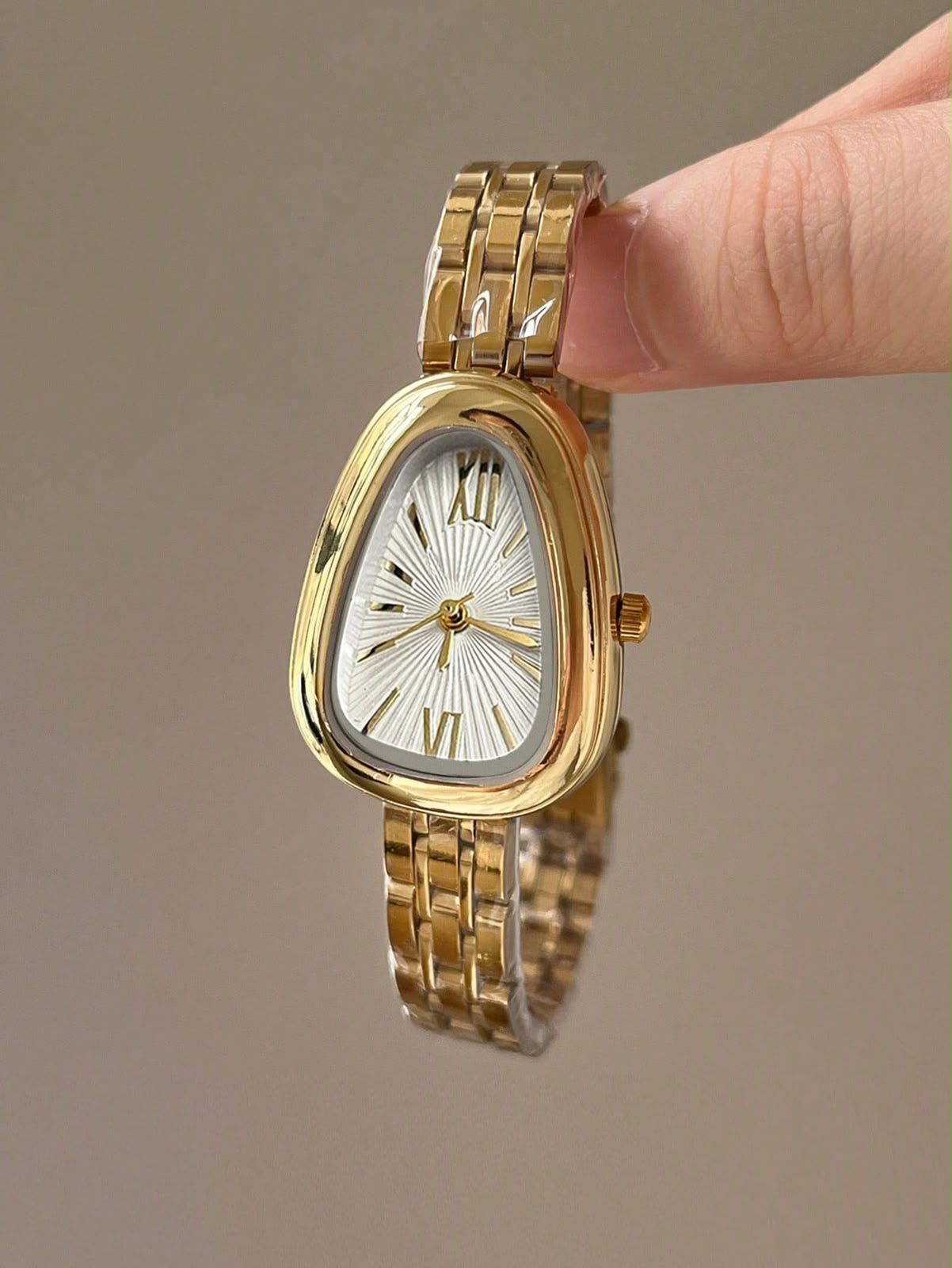 Reloj dorado