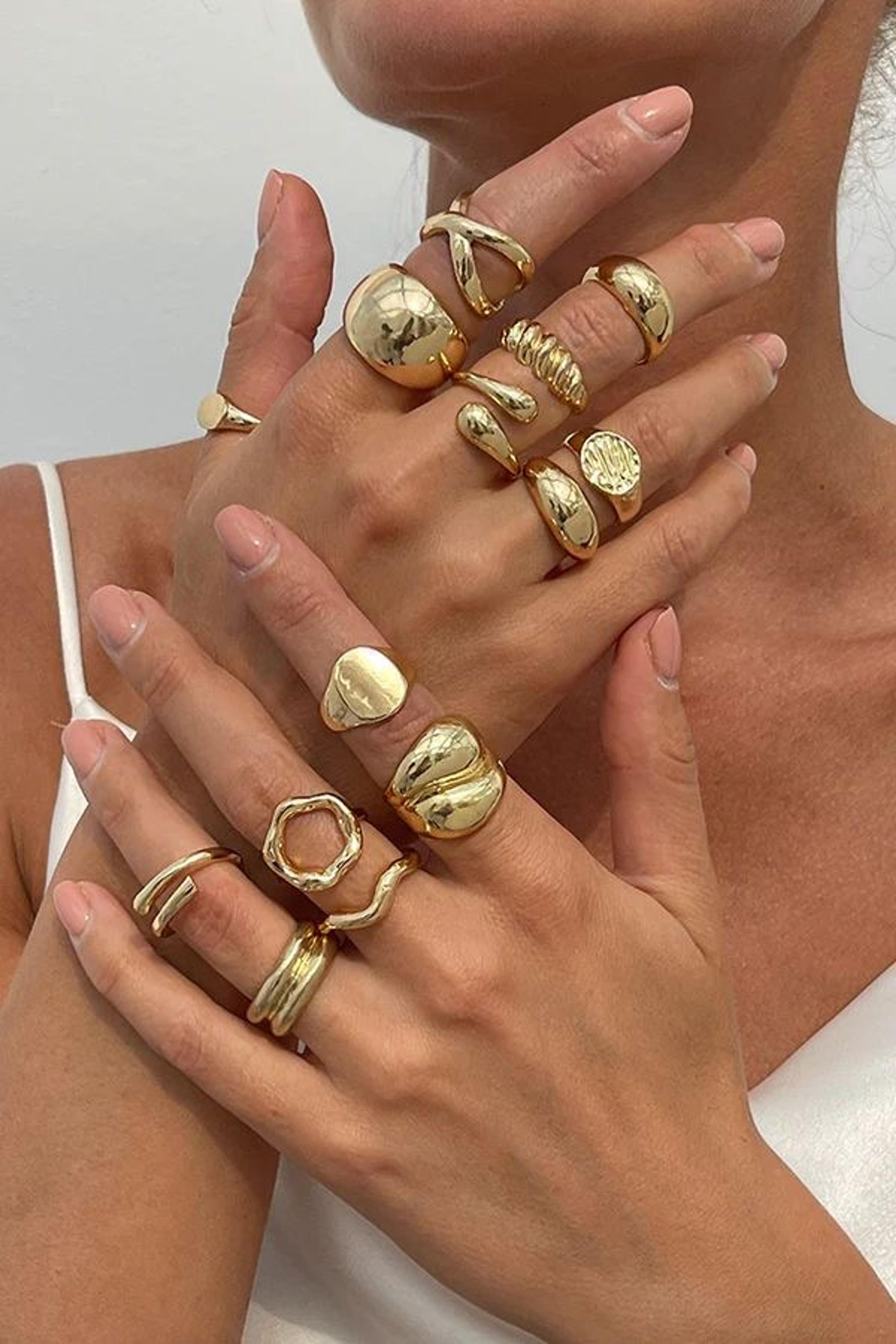 Anillos dorados 