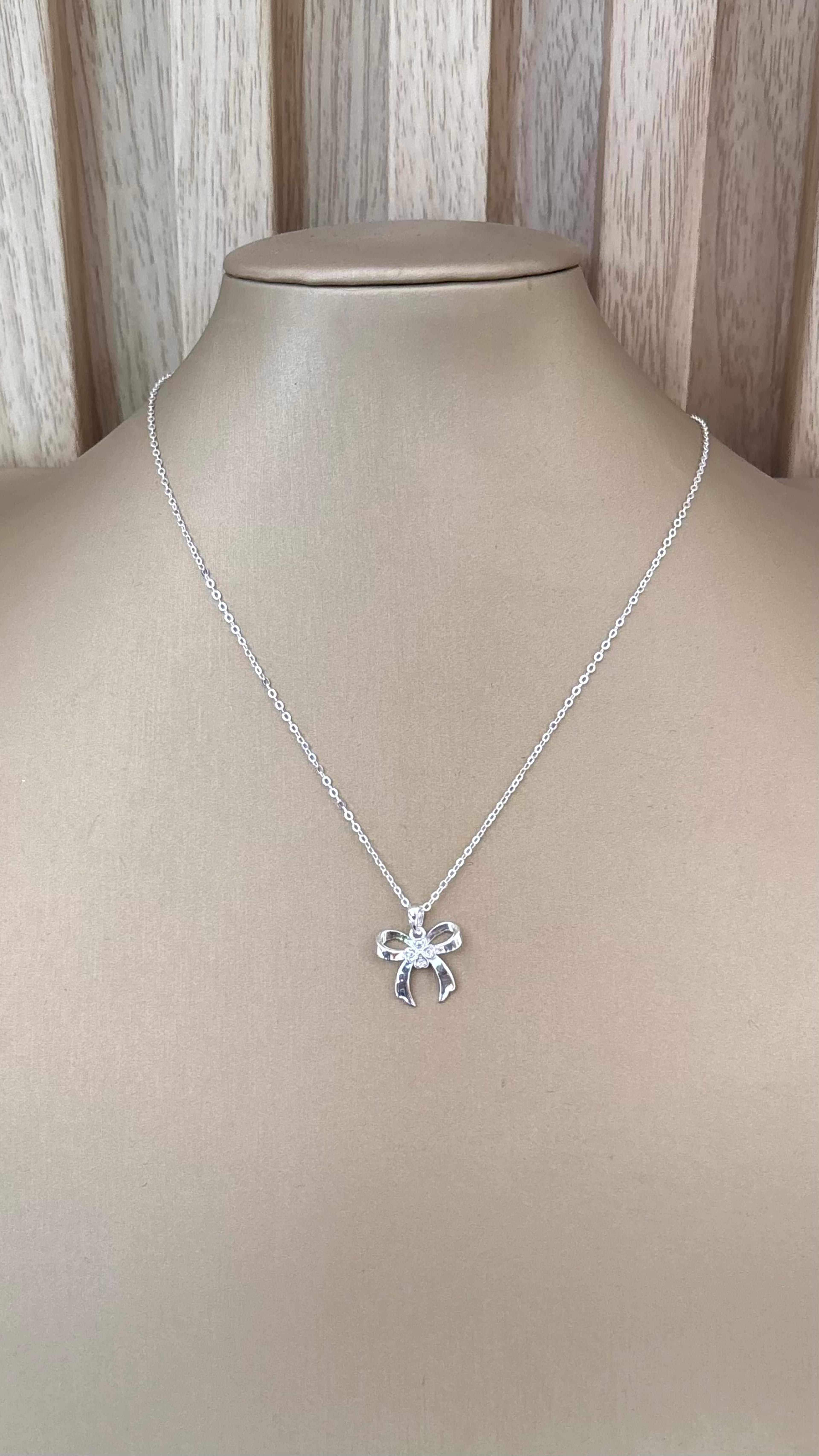 Cadena de plata 7842