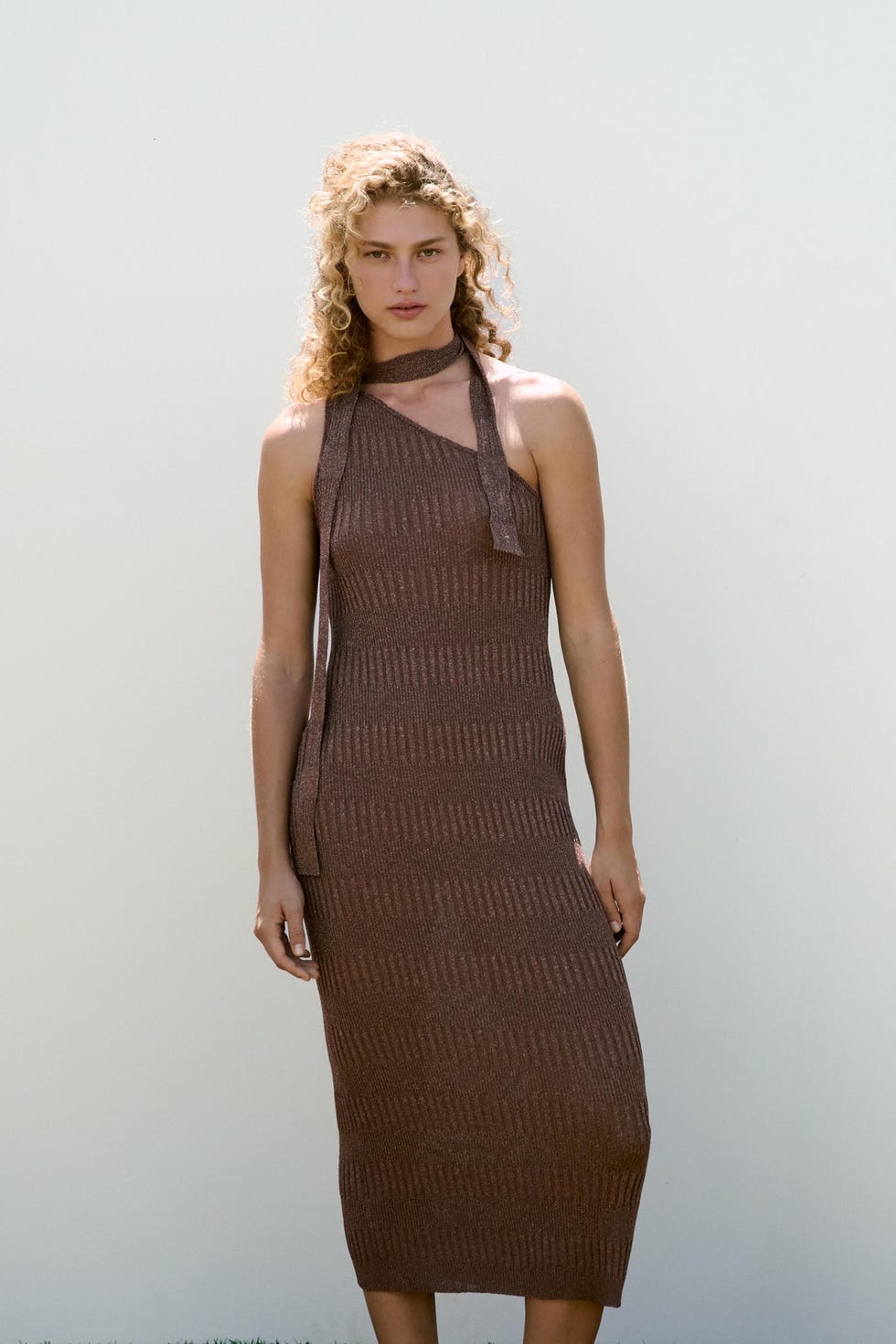 Vestido largo ajustado 