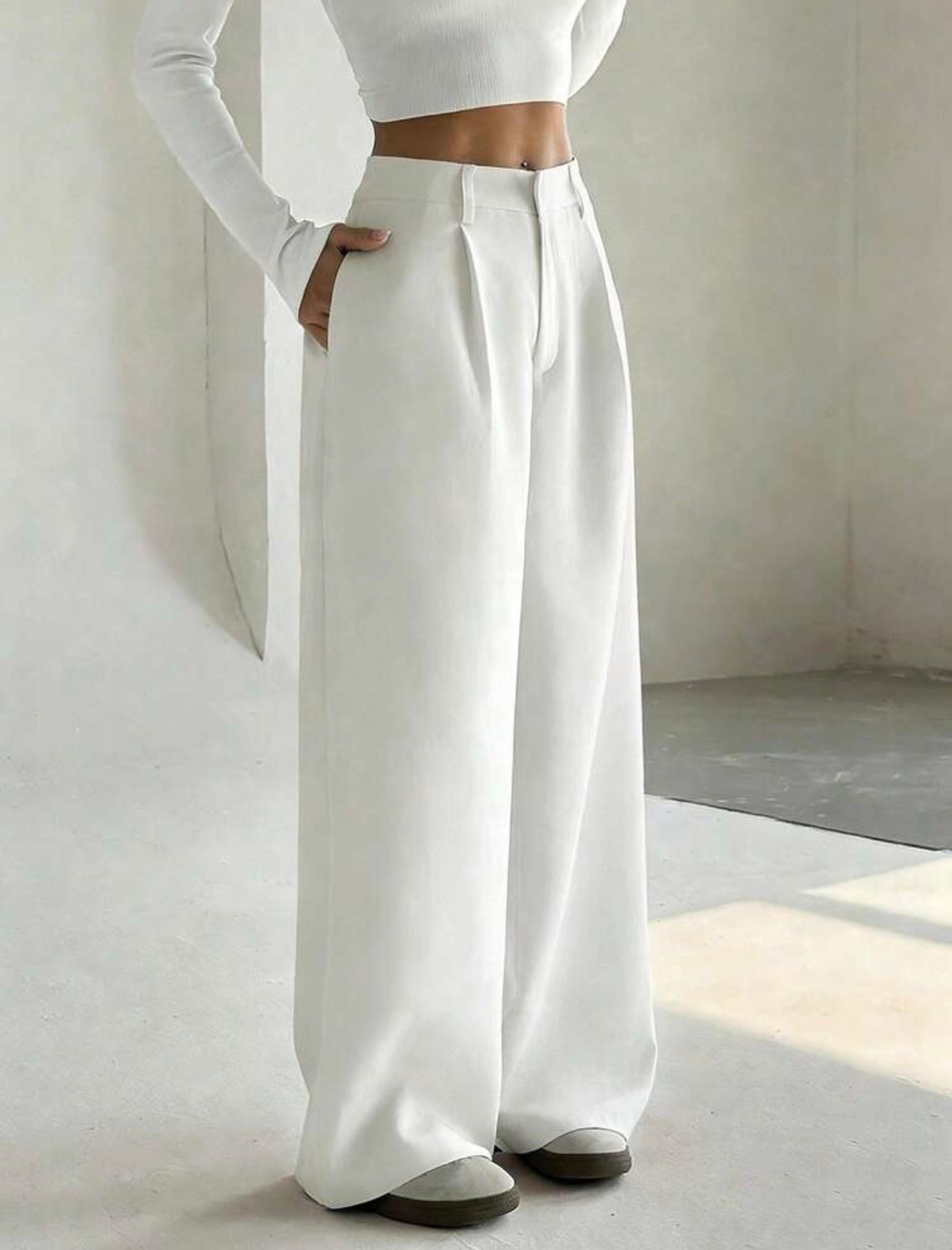 Pantalones anchos casuales y estilizadores vista 1