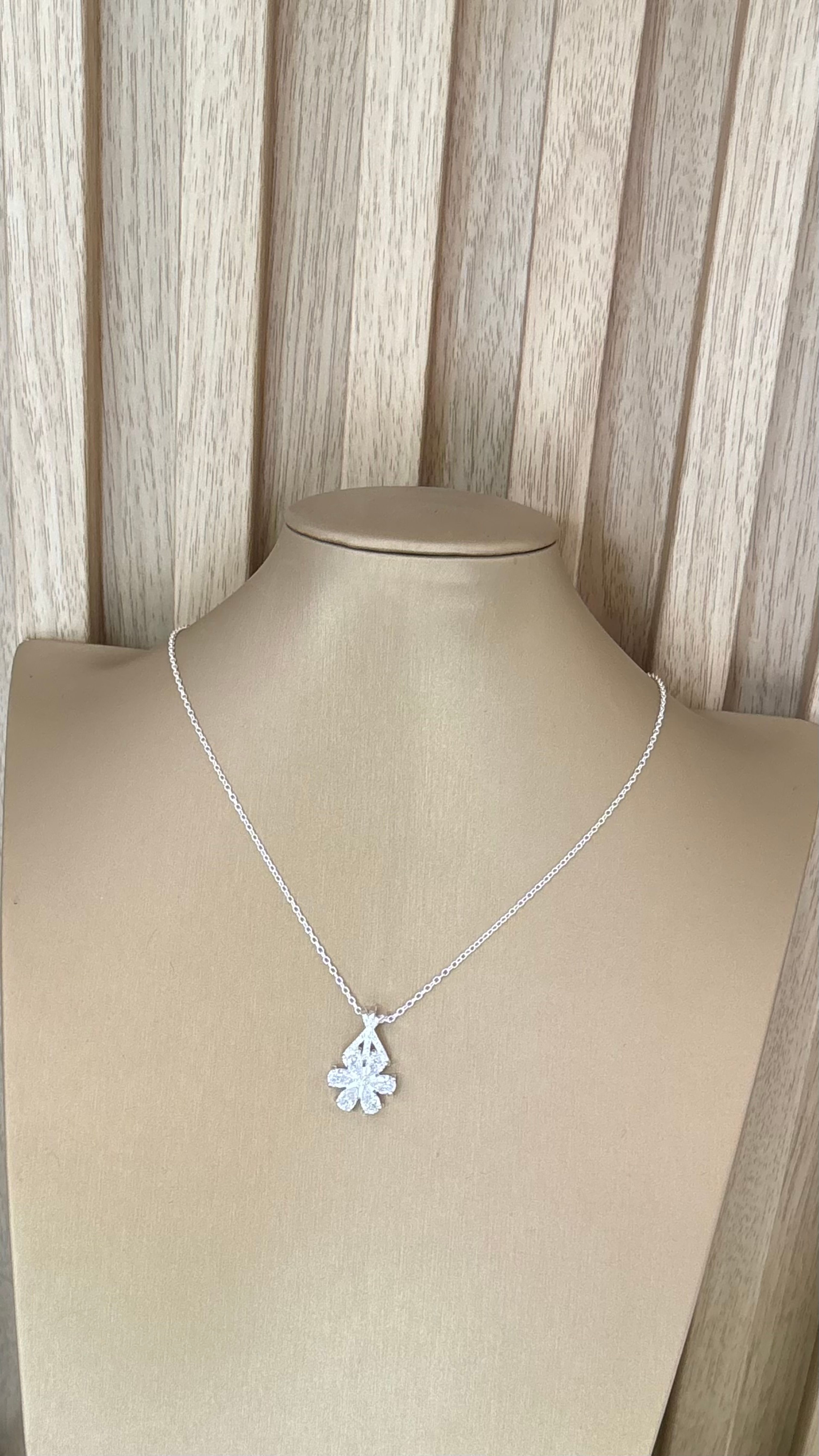 Silver chain 5484