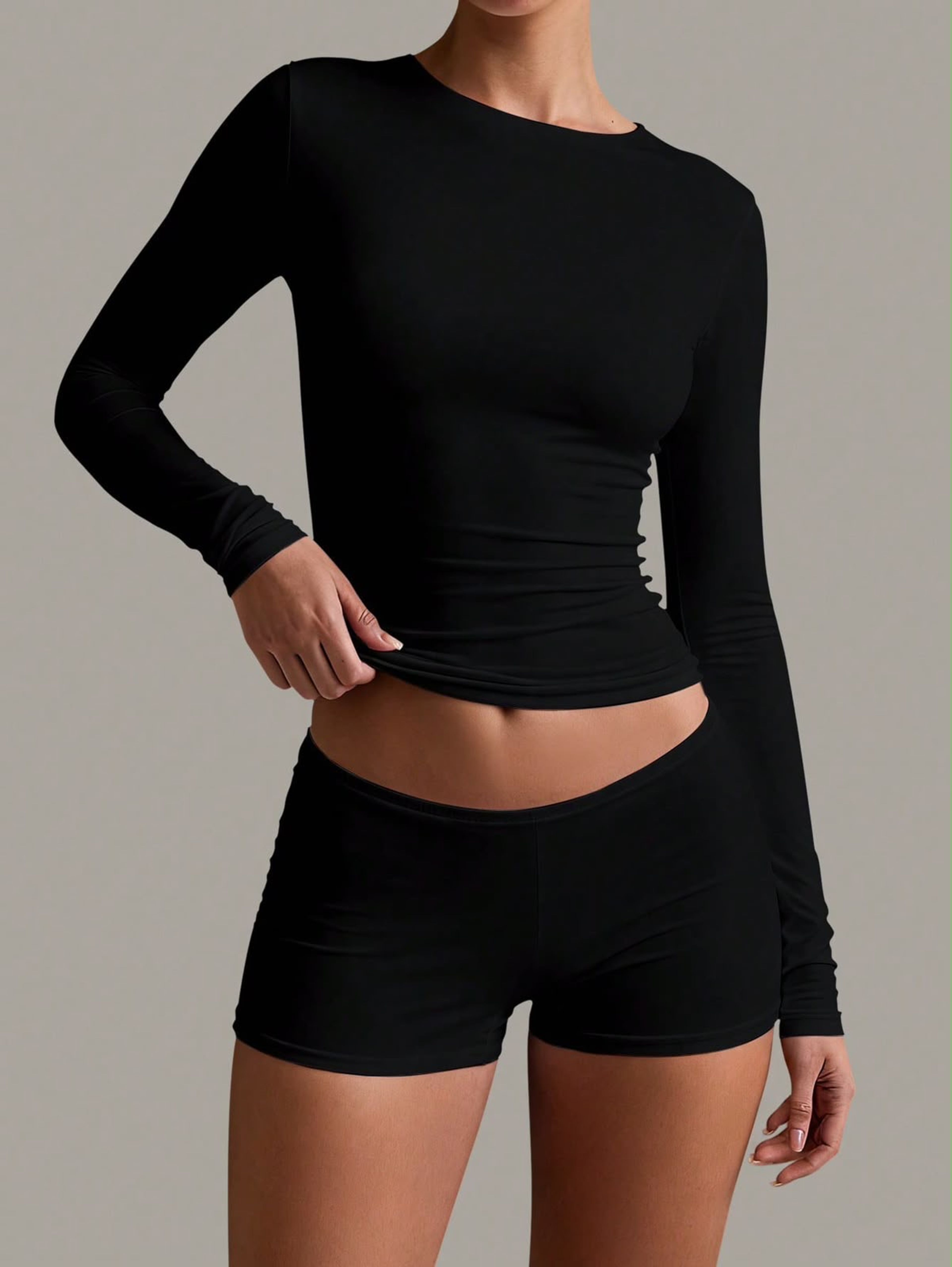 Basic shirt with sleeves