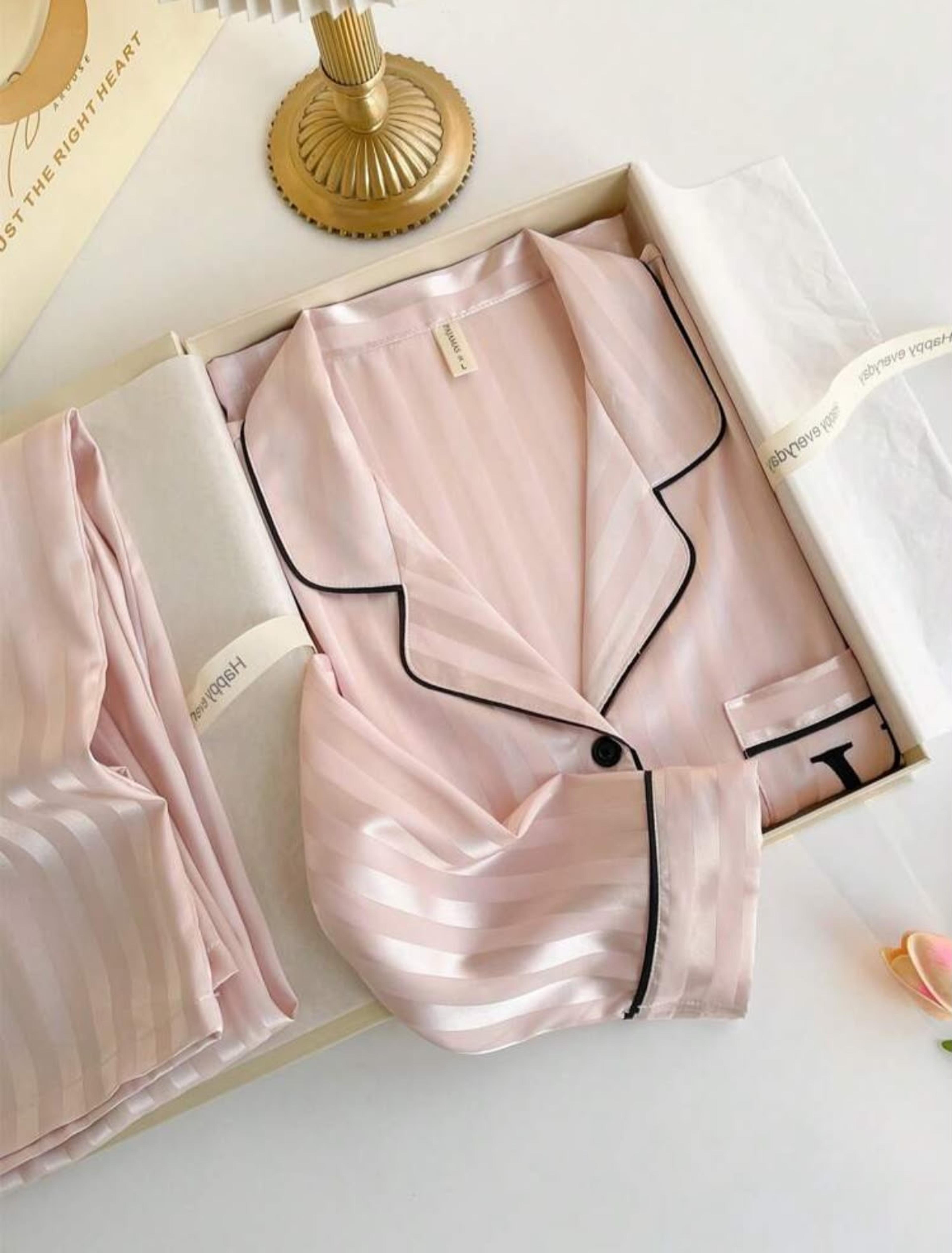 Pajamas with long sleeve shirt view 2